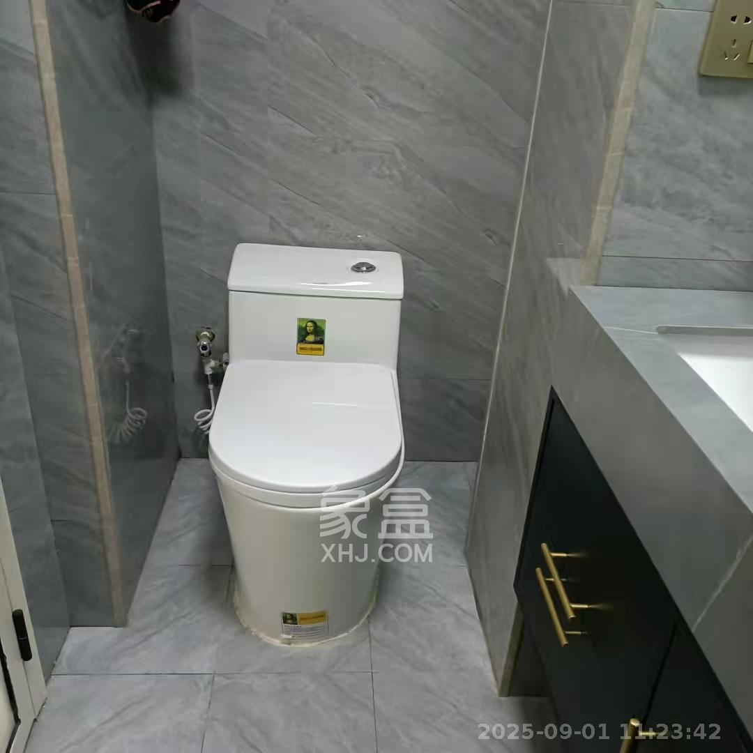 龙湖湘江星座（祺鑫星座公寓）  1室0厅0卫   1600.00元/月室内图