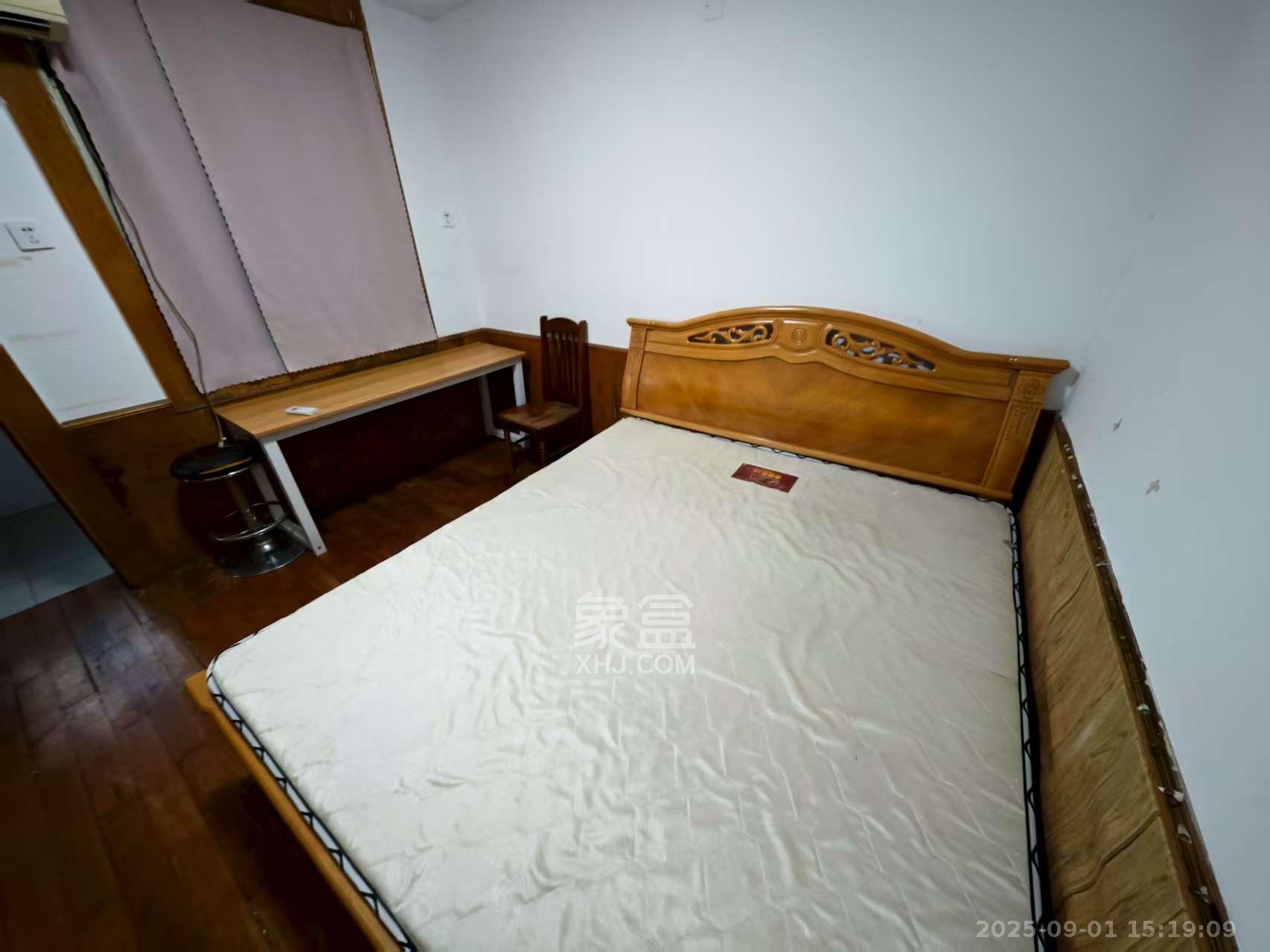 信达大厦  2室1厅1卫    1300.0元/月 信达大厦  2室1厅1卫    1300.0元/月室内图1