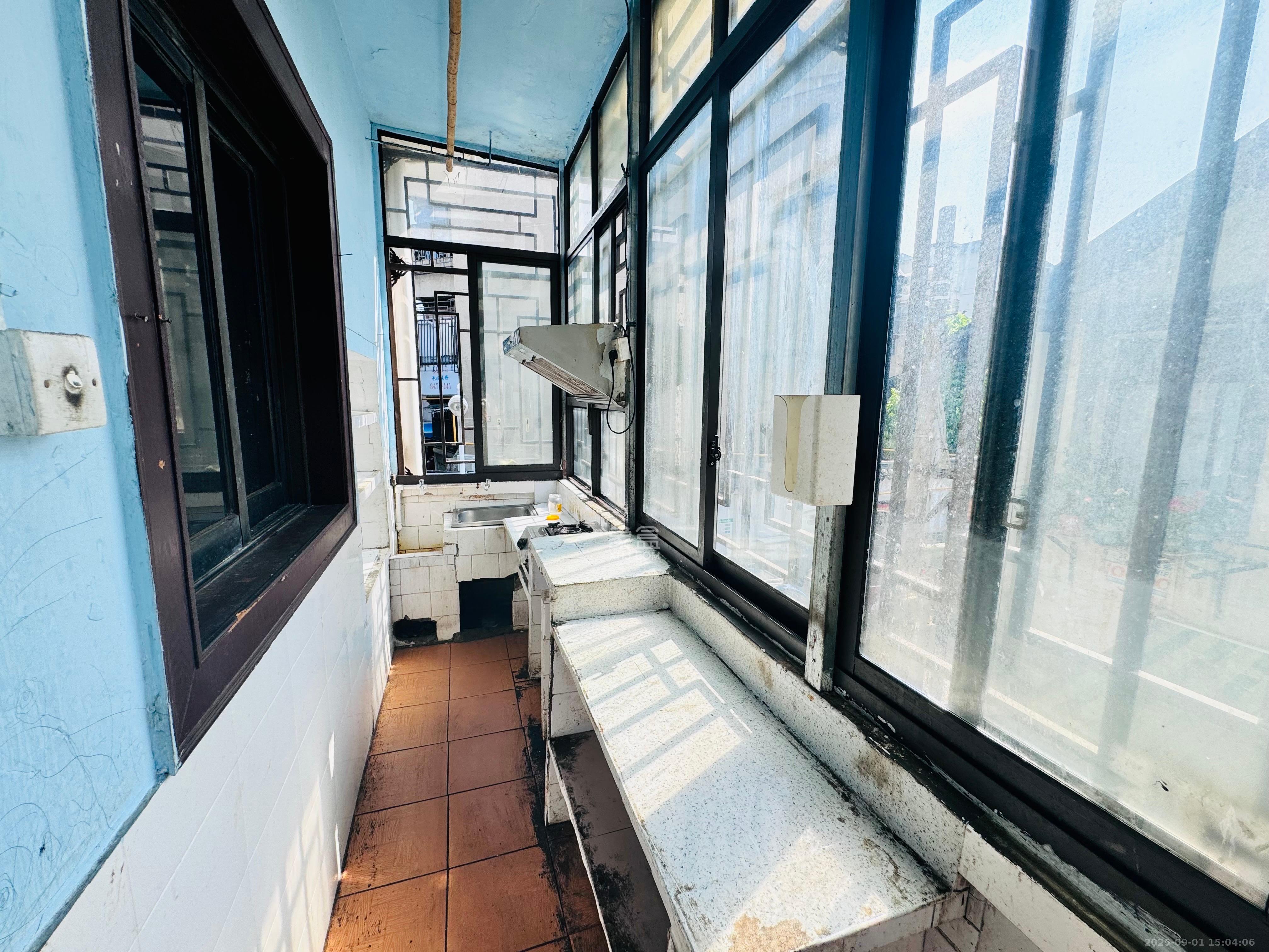 西文庙坪散盘 1室0厅0卫 4500.0元/月 西文庙坪散盘 1室0厅0卫 4500.0元/月室内图