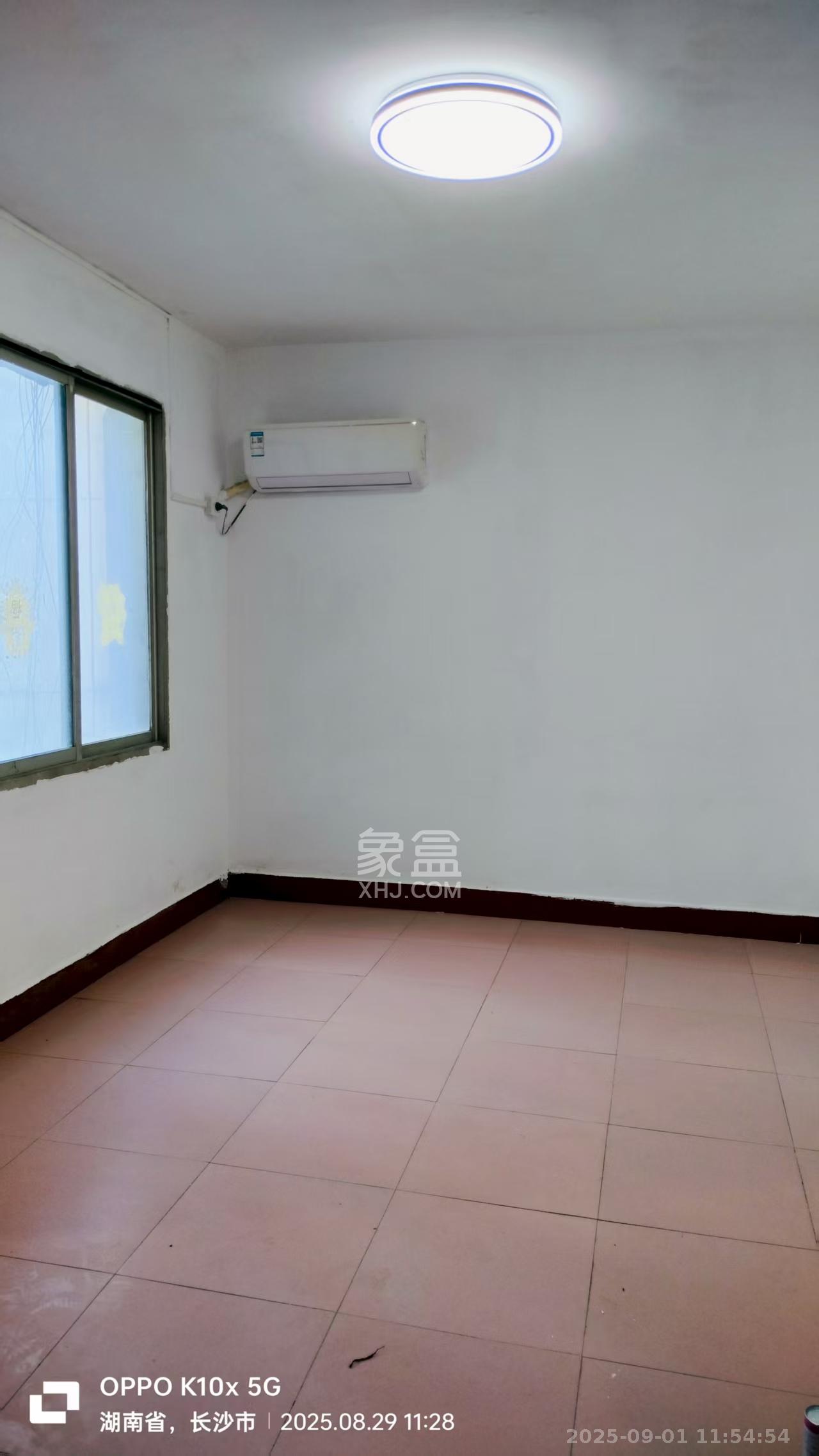 远大一路散盘  2室1厅1卫   1200.00元/月