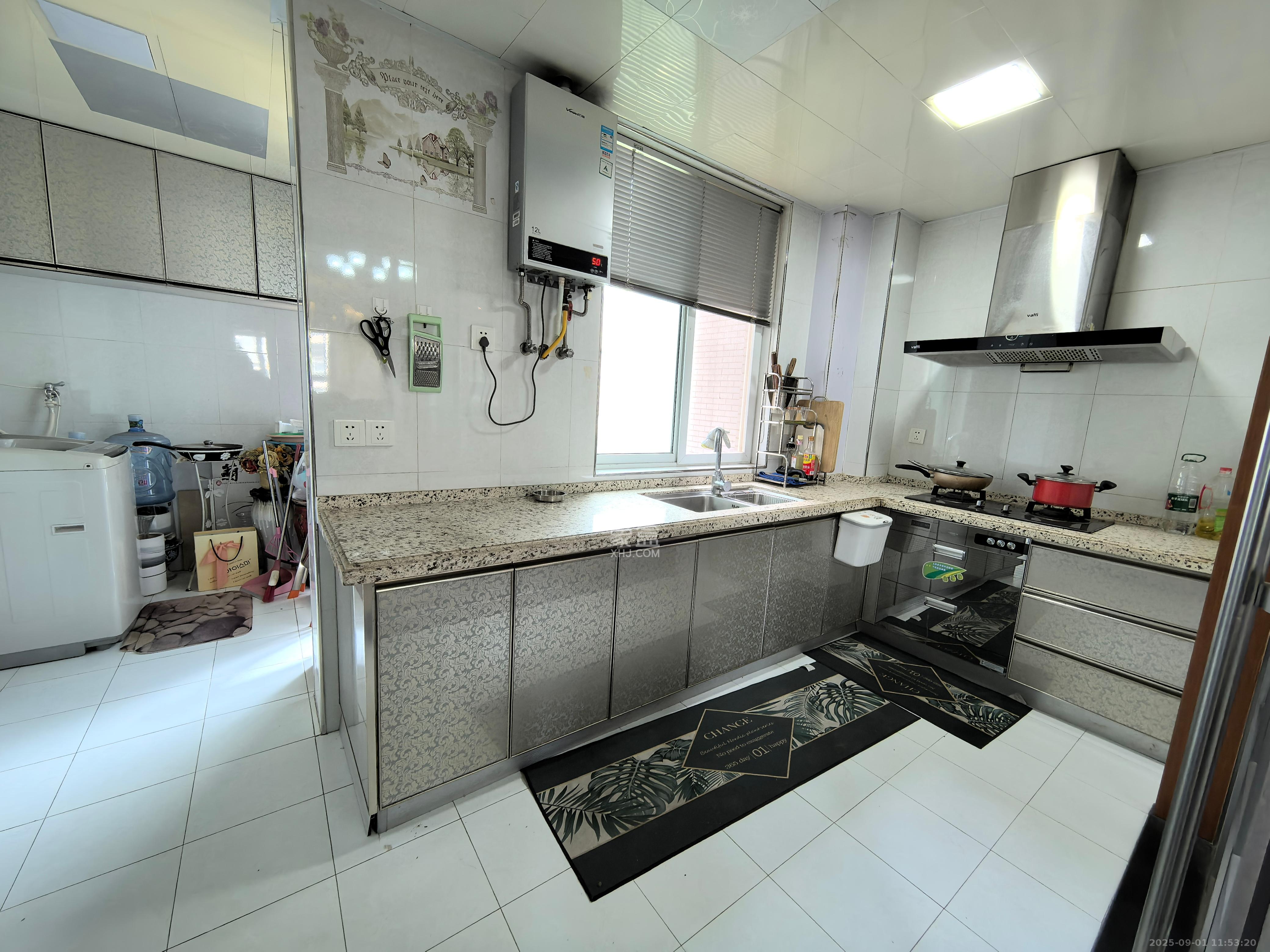 中悦领秀金都 3室2厅1卫 2500.0元/月 中悦领秀金都 3室2厅1卫 2500.0元/月室内图