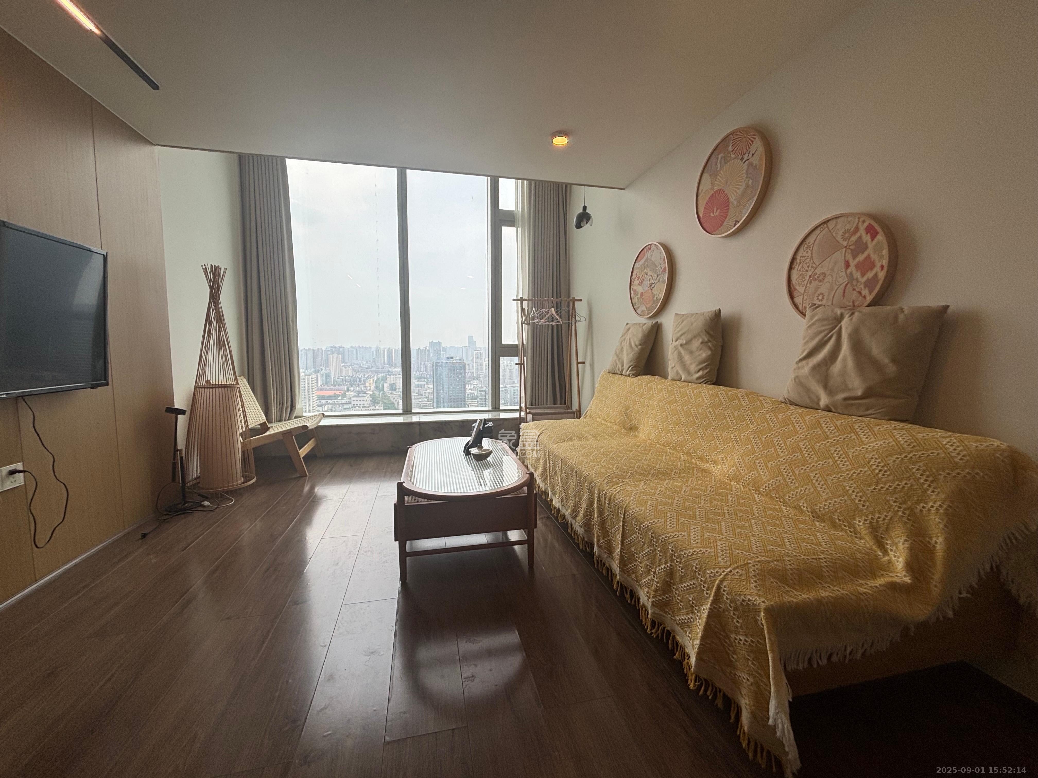 敬天广场 2室1厅1卫 3000.0元/月 敬天广场 2室1厅1卫 3000.0元/月室内图