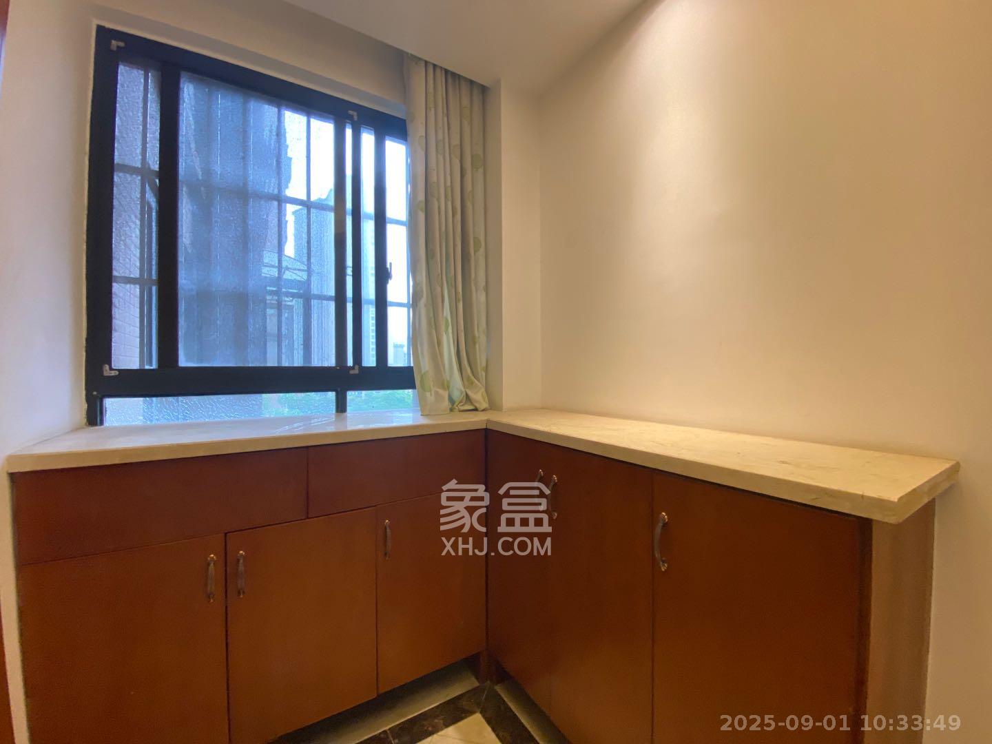 泰禹云开壹品  3室2厅1卫    2600.0元/月室内图