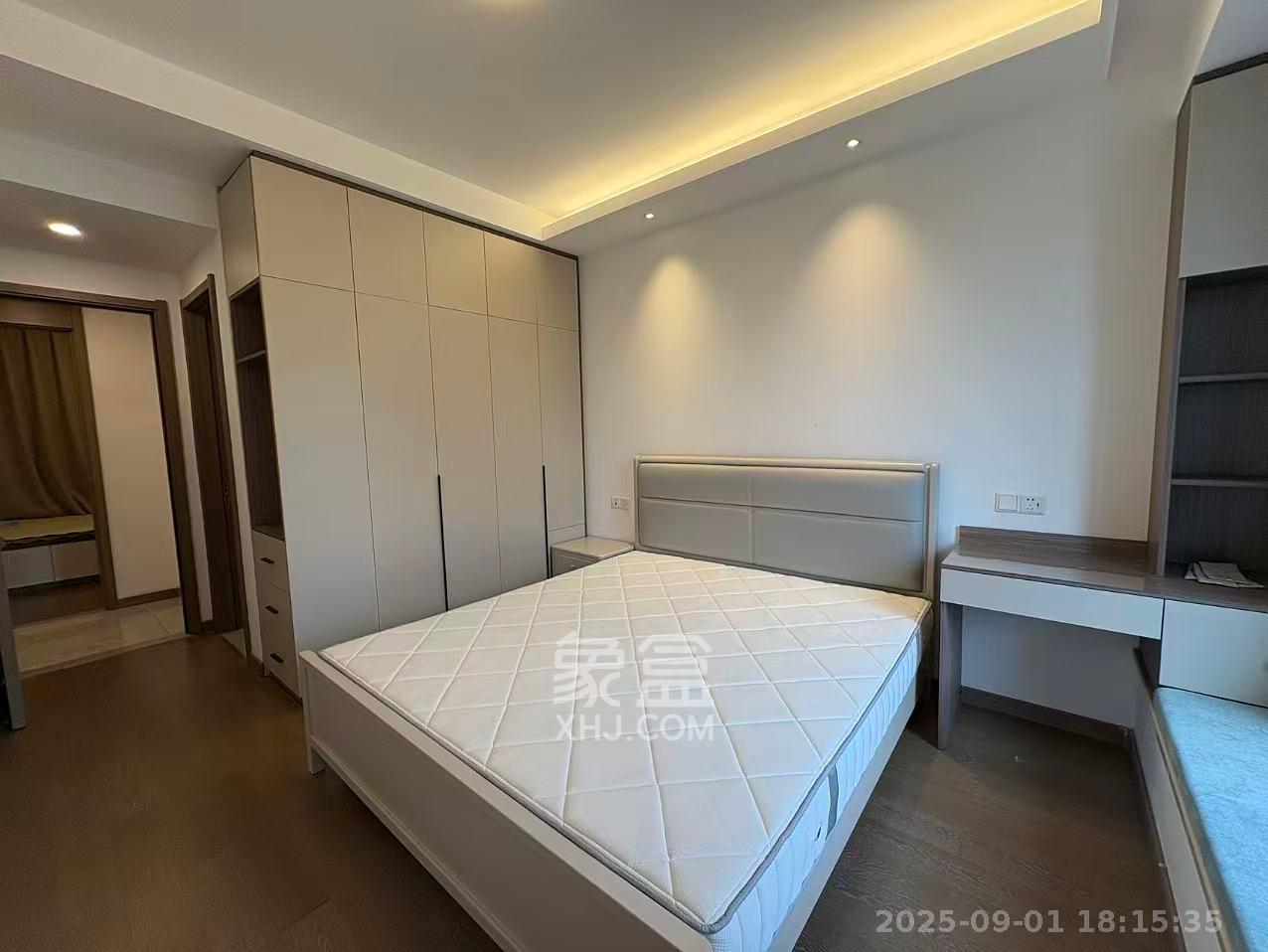 映客龙湖璟翠公馆(映客龙湖璟翠中心) 3室2厅2卫 3300.0元/月 映客龙湖璟翠公馆(映客龙湖璟翠中心) 3室2厅2卫 3300.0元/月室内图