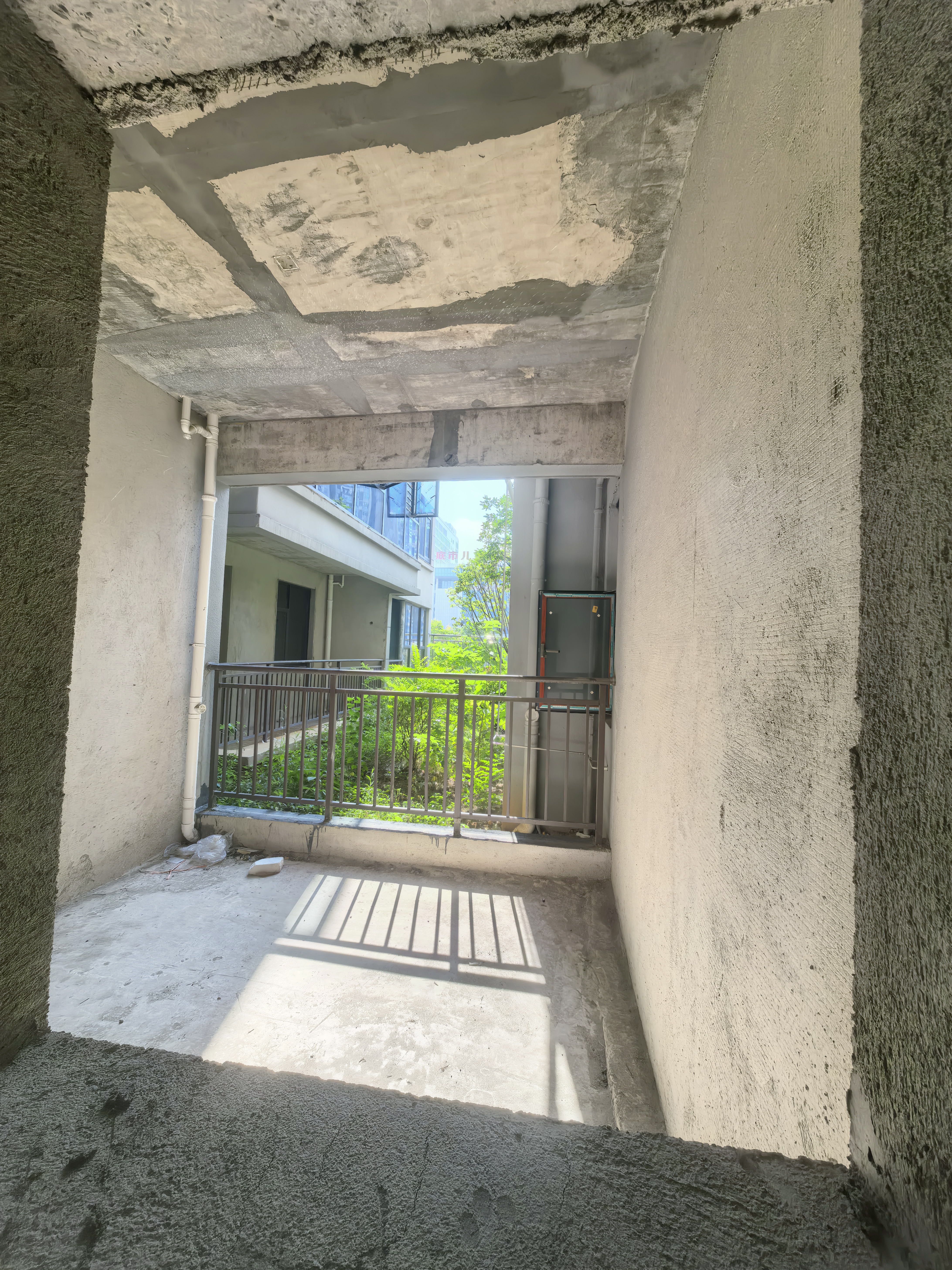 中甸.龙雲台  4室2厅2卫   69.00万