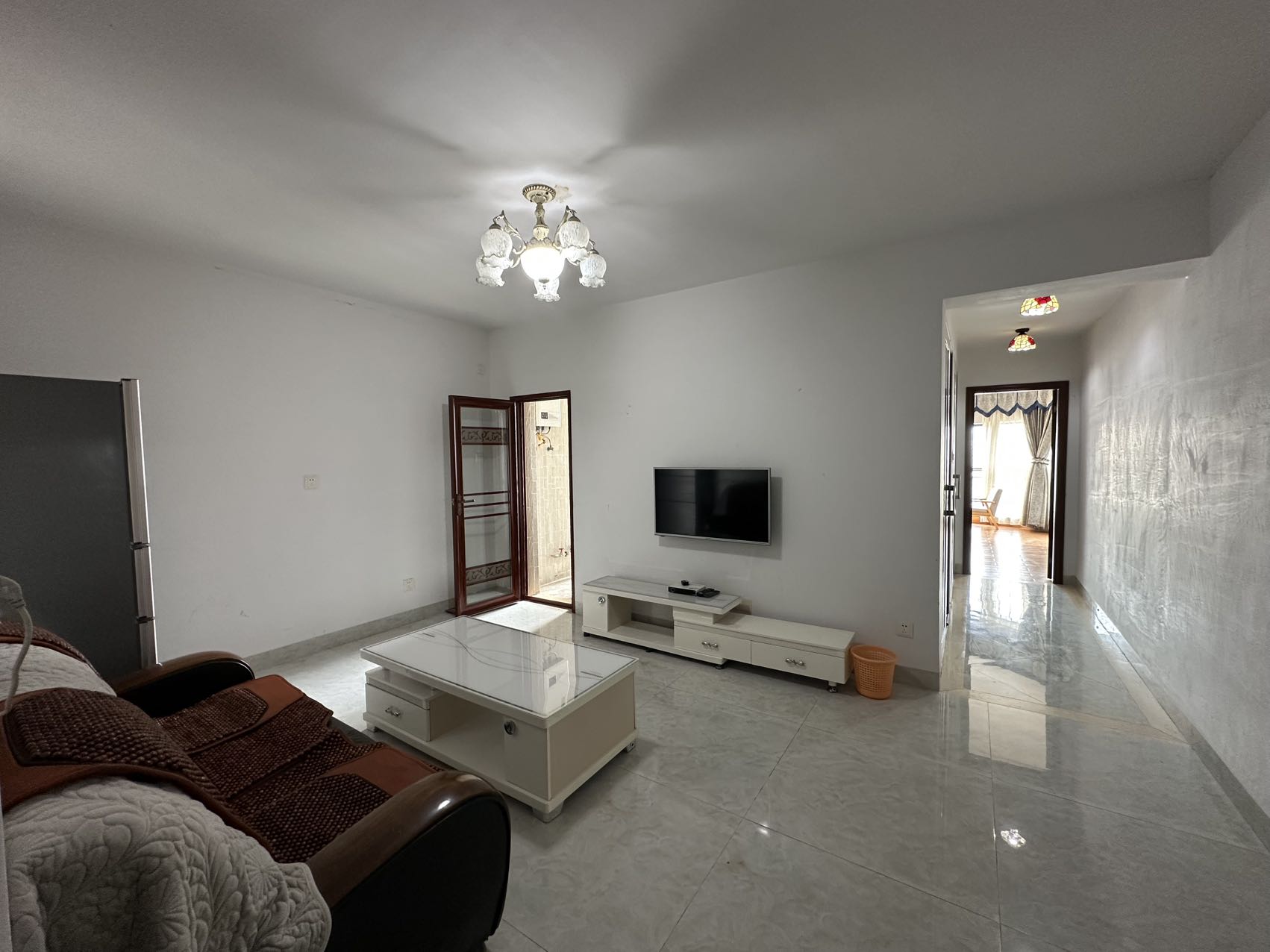 宇建城市花园 1室1厅1卫 2200.0元/月 宇建城市花园 1室1厅1卫 2200.0元/月室内图