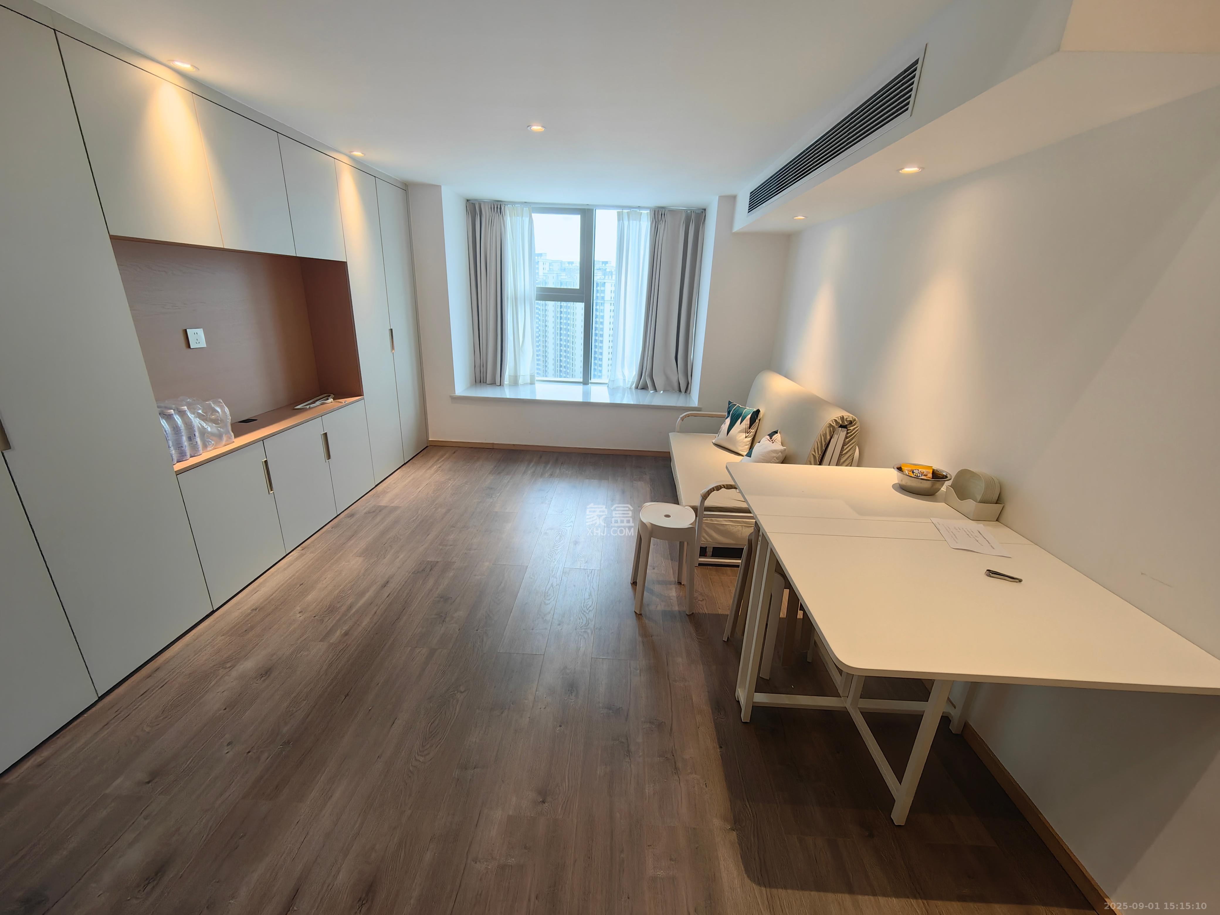 正荣梅溪紫阙台  2室1厅1卫    2500.0元/月室内图