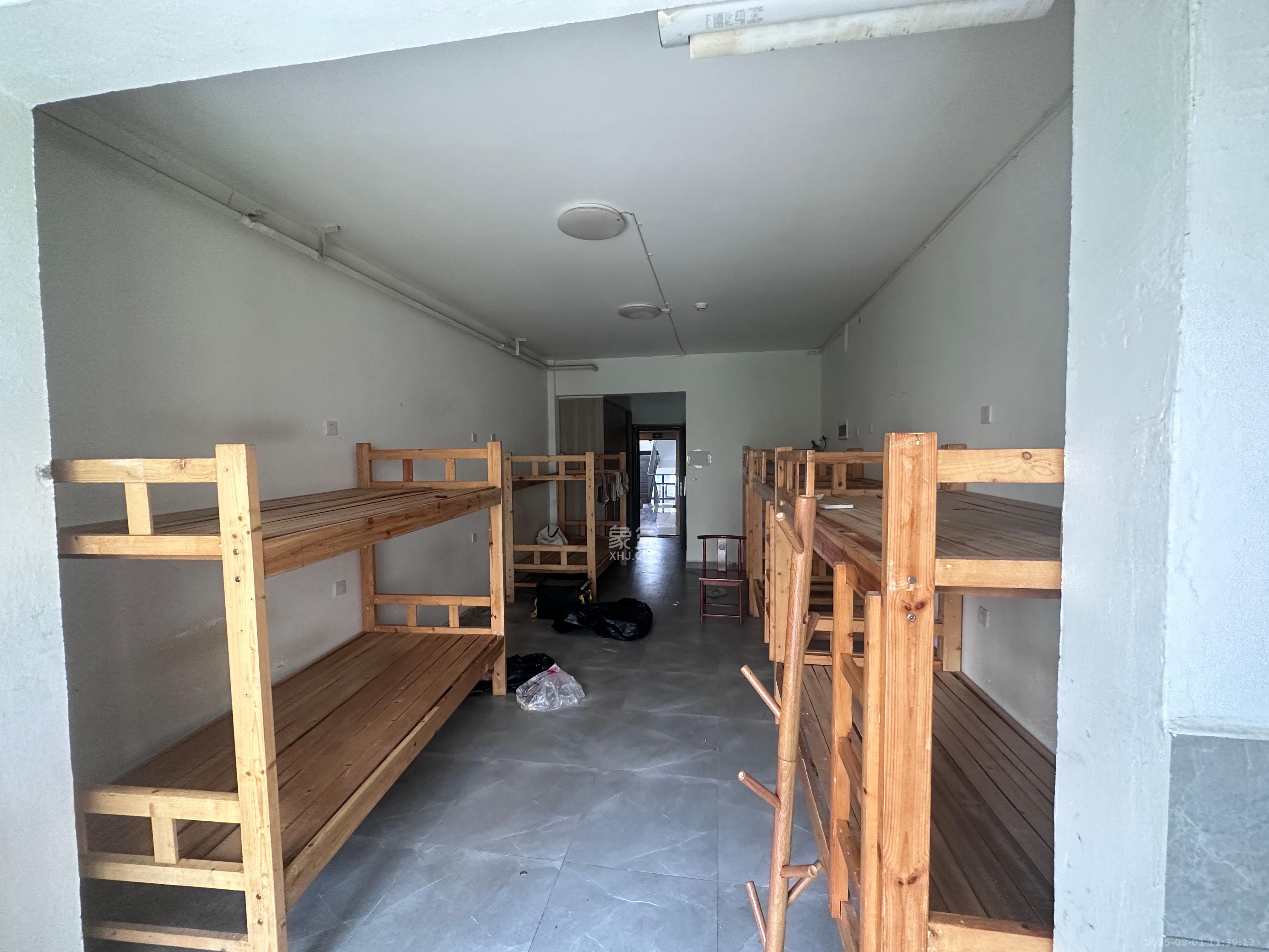 富力十号 1室0厅0卫 1500.0元/月 富力十号 1室0厅0卫 1500.0元/月室内图