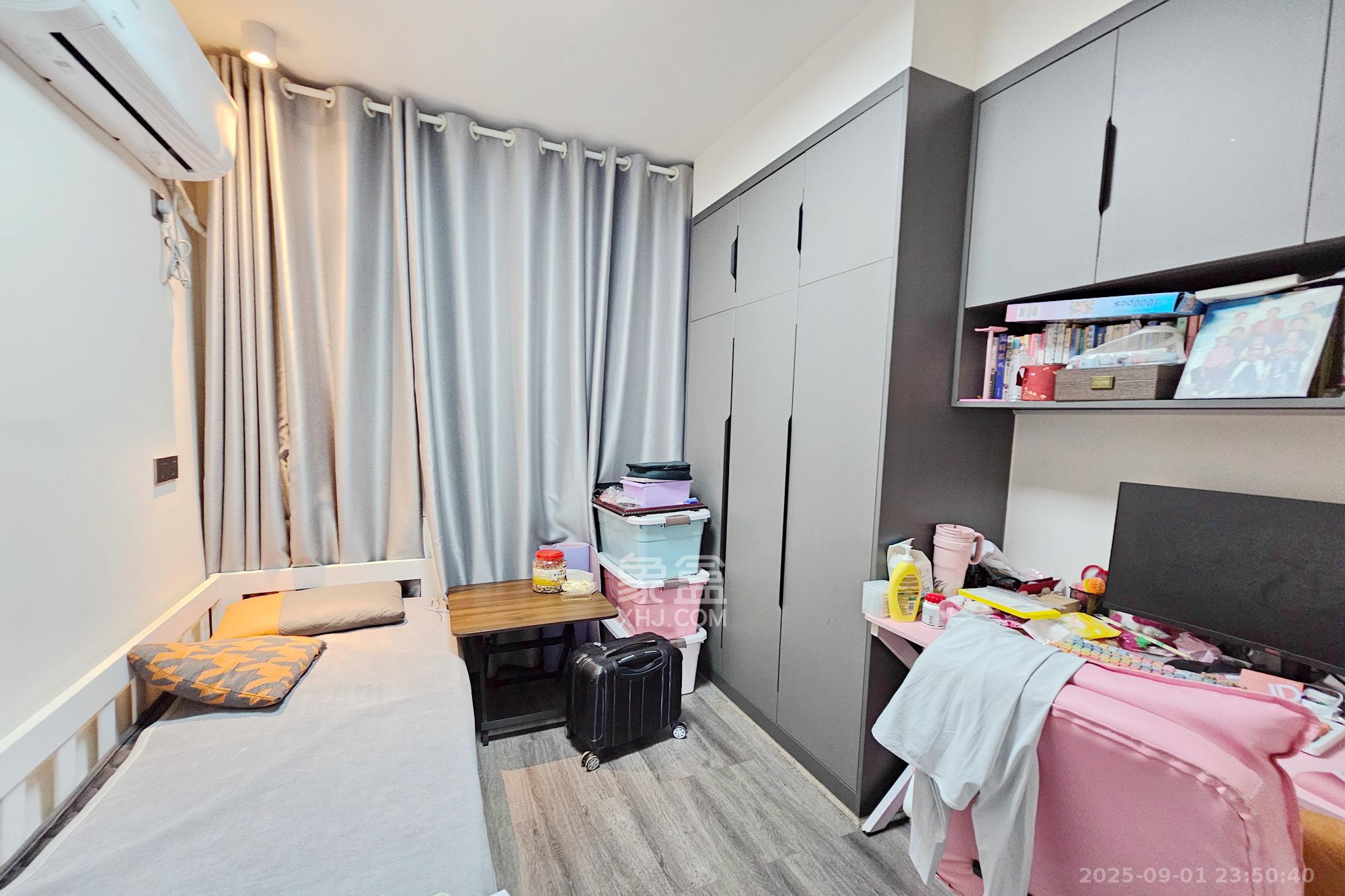 阳光城尚东湾蓝莓苑  3室2厅2卫    125.0万 阳光城尚东湾蓝莓苑  3室2厅2卫    125.0万卧室