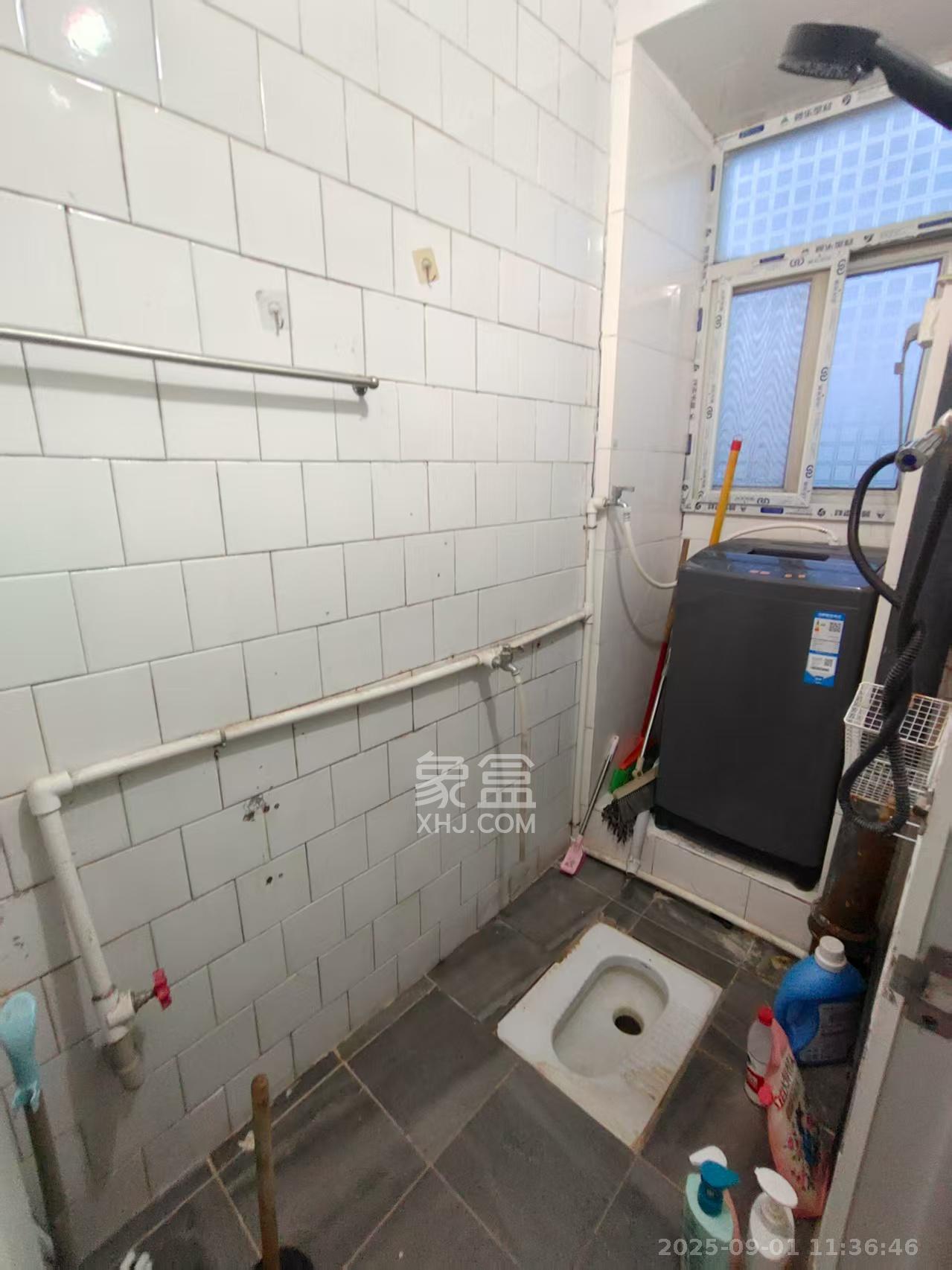 望月湖小区六片（湖中社区六片小区）  2室1厅1卫   1400.00元/月室内图