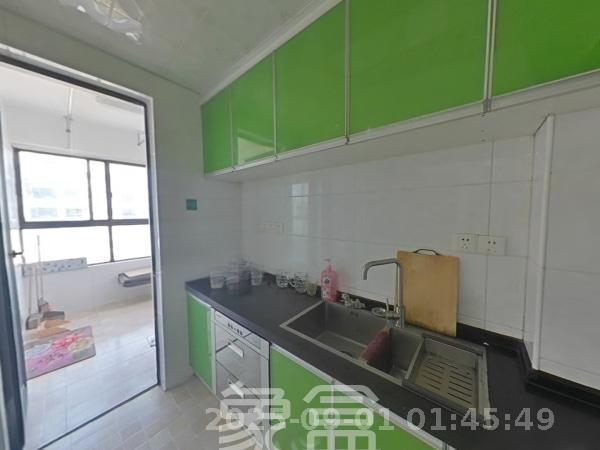 好莱城(弘德西街) 3室2厅2卫 2600.0元/月 好莱城(弘德西街) 3室2厅2卫 2600.0元/月室内图