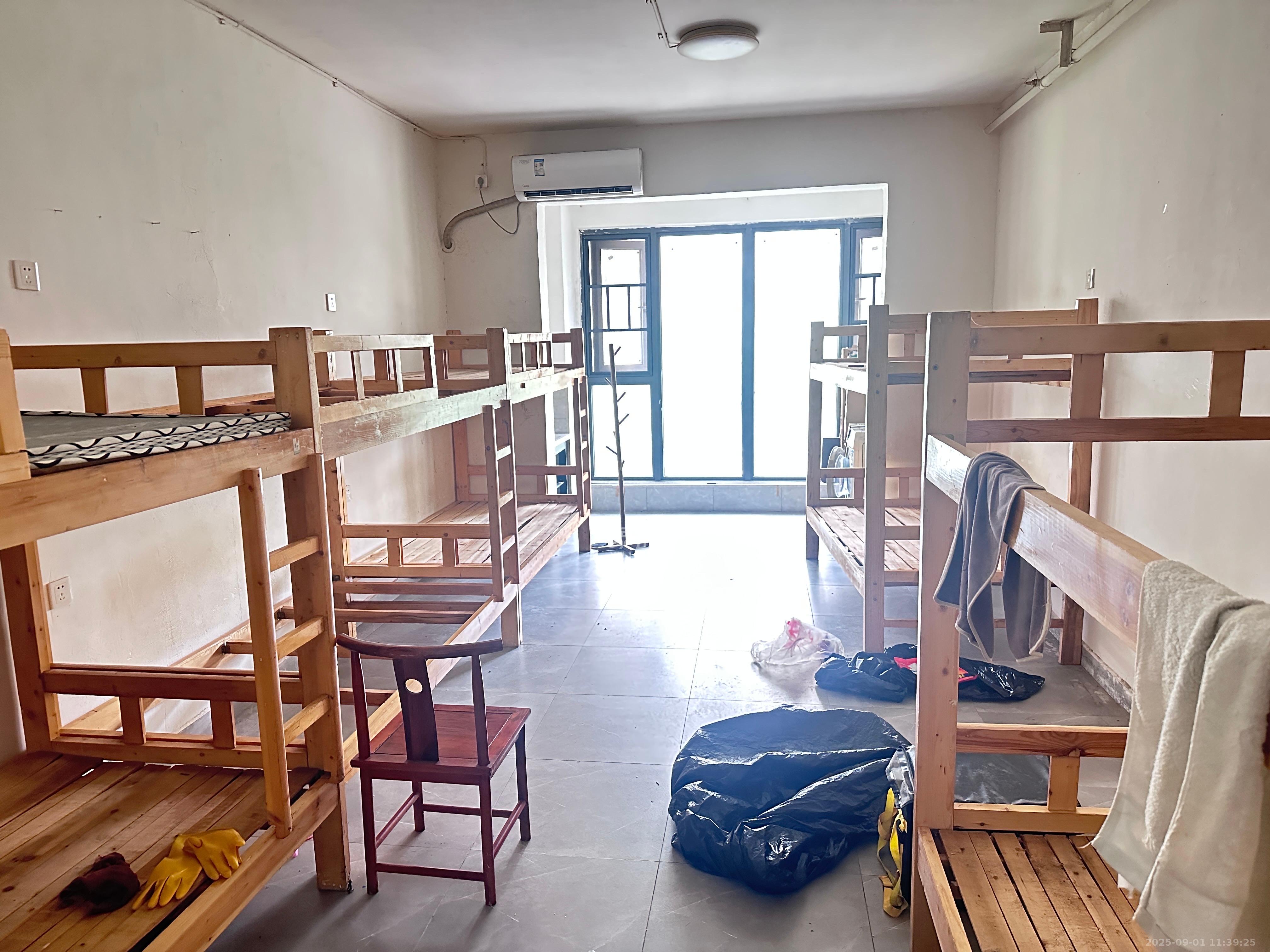 富力十号 1室0厅0卫 1500.0元/月 富力十号 1室0厅0卫 1500.0元/月室内图