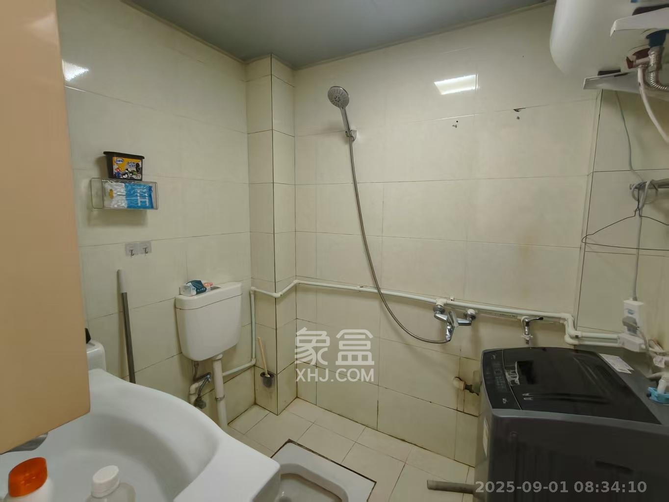 万博汇  1室1厅1卫   1400.00元/月室内图