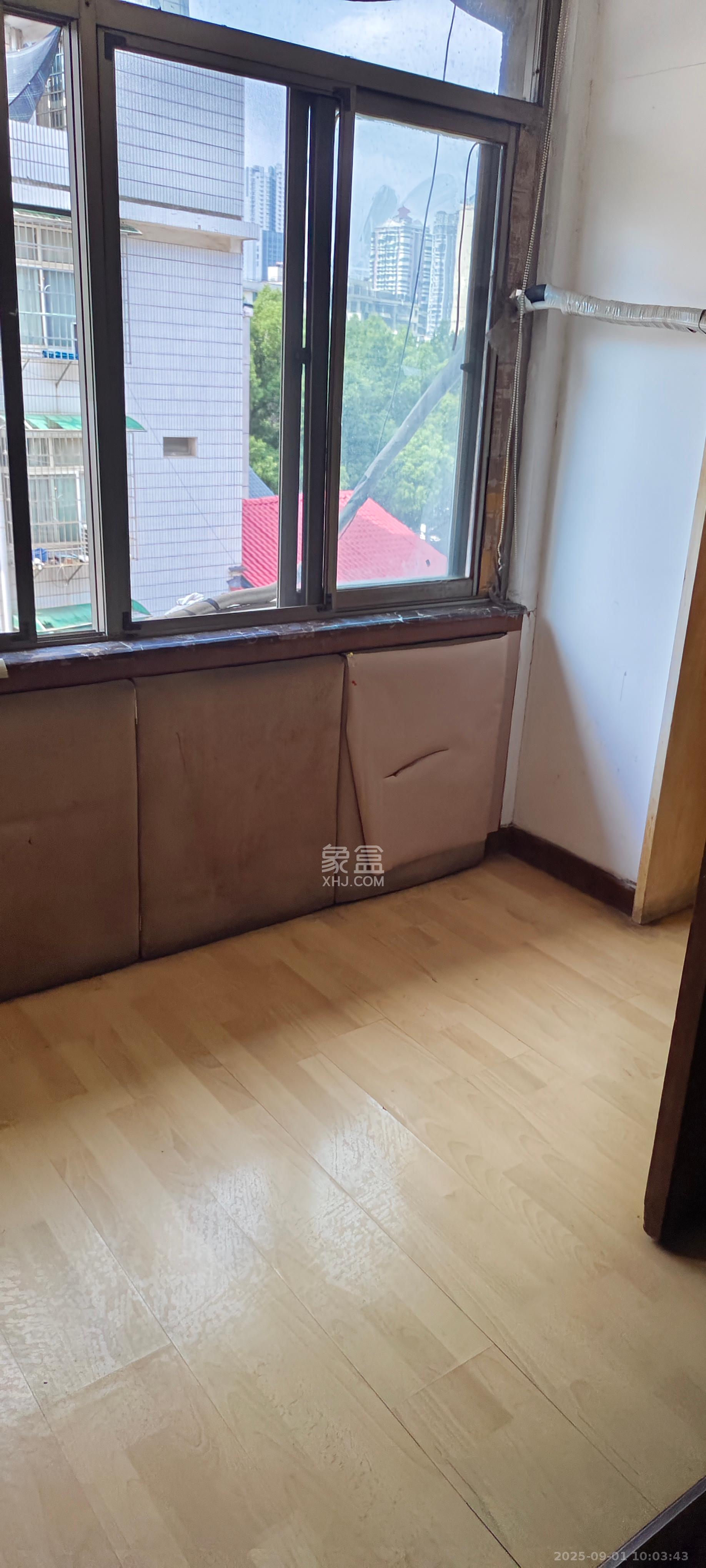 湘春巷散盘  2室1厅1卫    1700.0元/月 湘春巷散盘  2室1厅1卫    1700.0元/月室内图