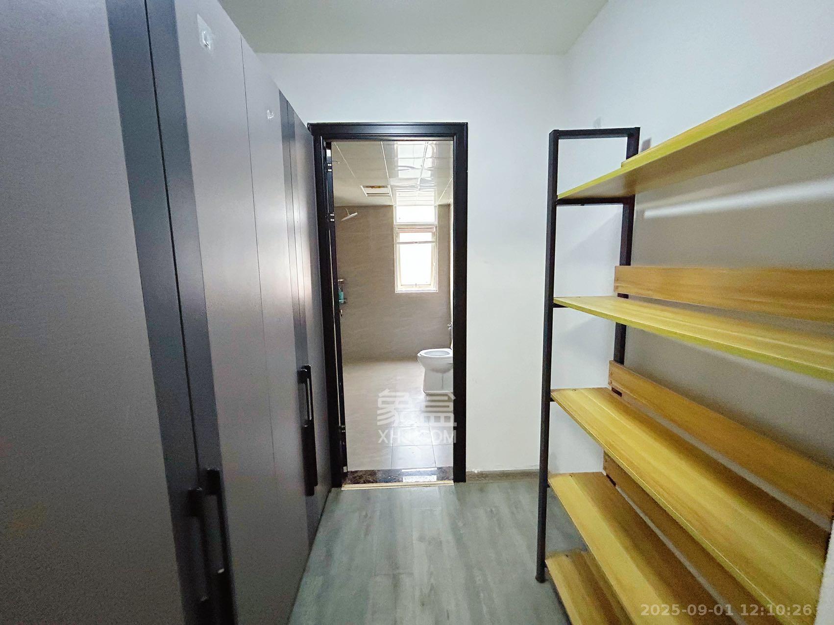 北辰三角洲C3区  4室2厅2卫    4200.0元/月 北辰三角洲C3区  4室2厅2卫    4200.0元/月室内图