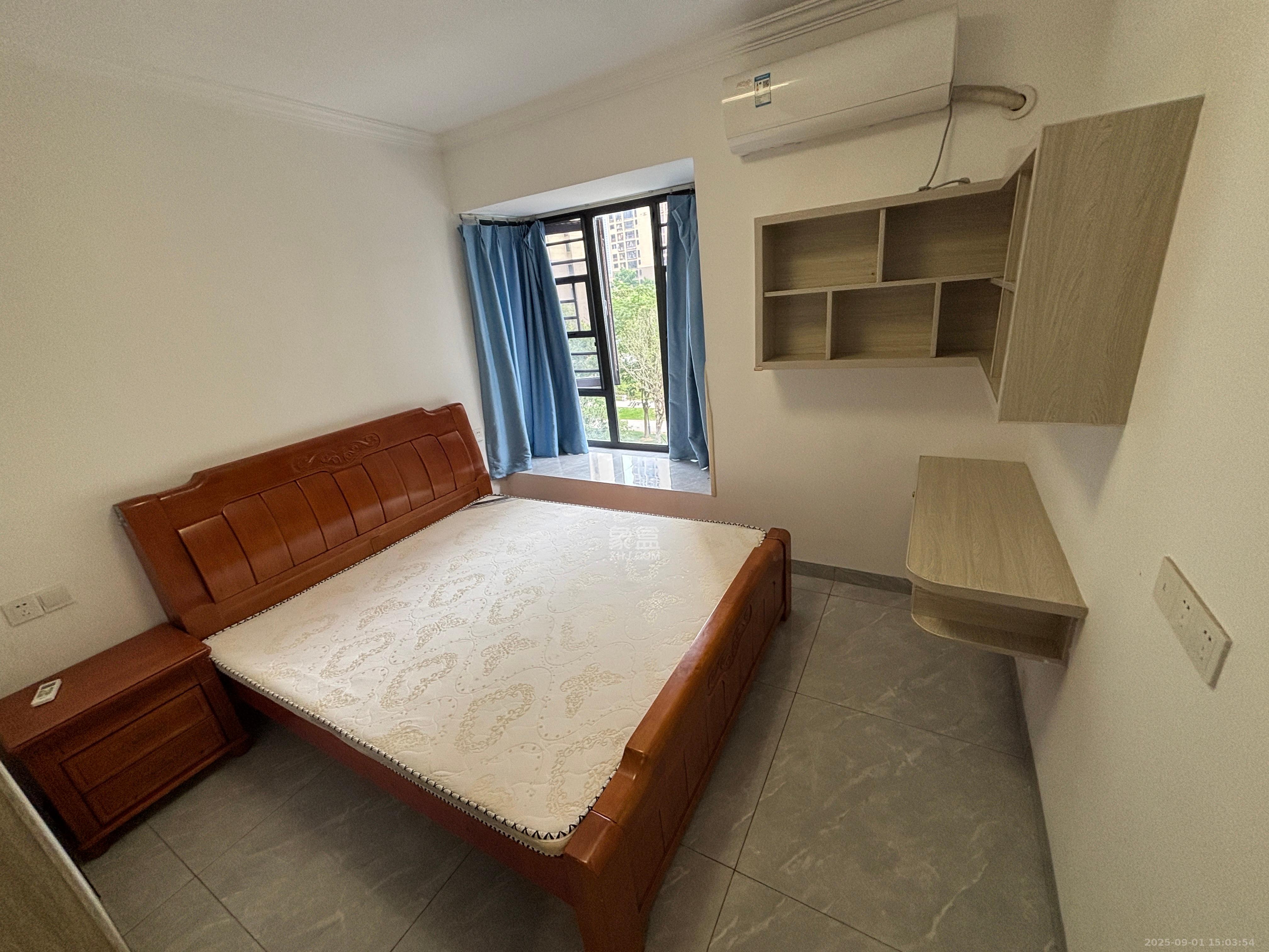 金南家园三期  2室2厅1卫    2300.0元/月室内图