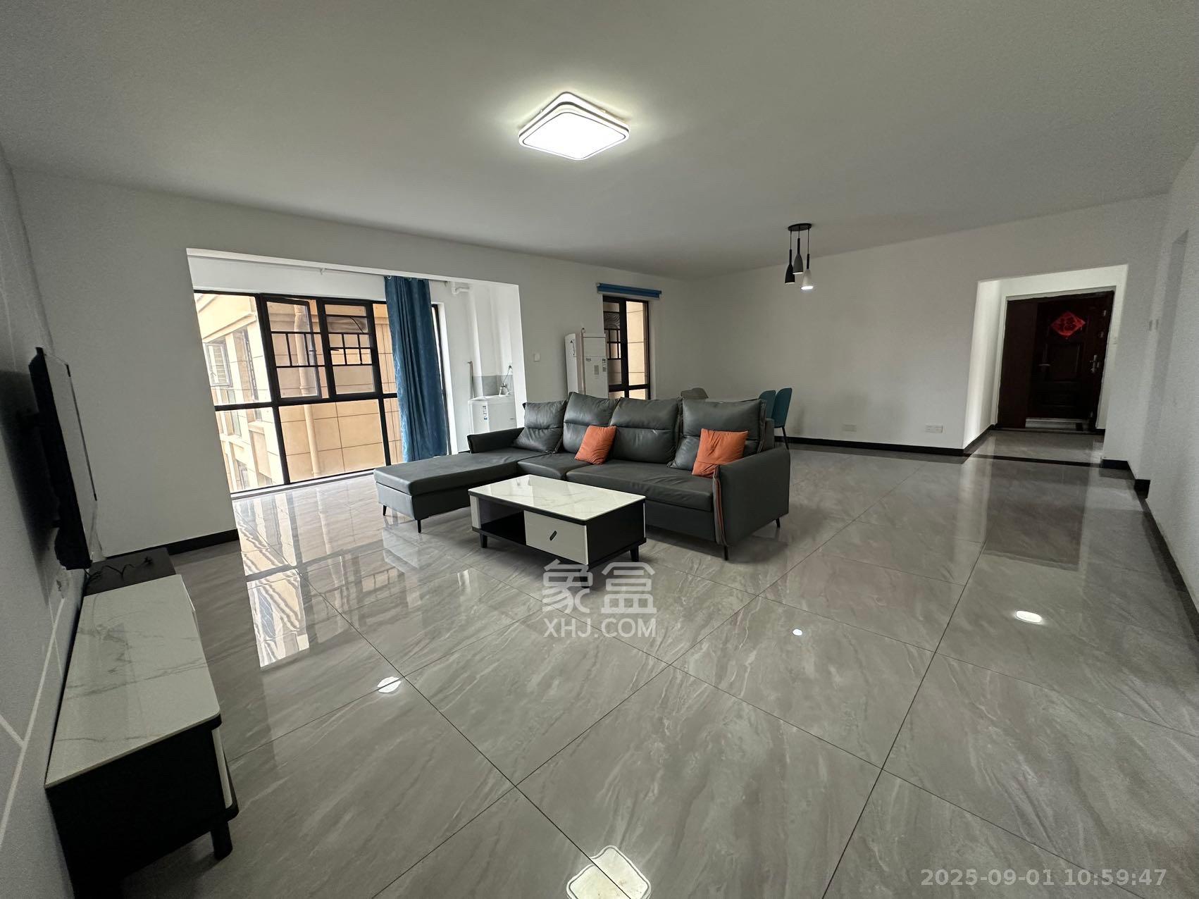 鑫远悦城(鑫远悦时代)  4室2厅2卫    2900.0元/月 鑫远悦城(鑫远悦时代)  4室2厅2卫    2900.0元/月室内图