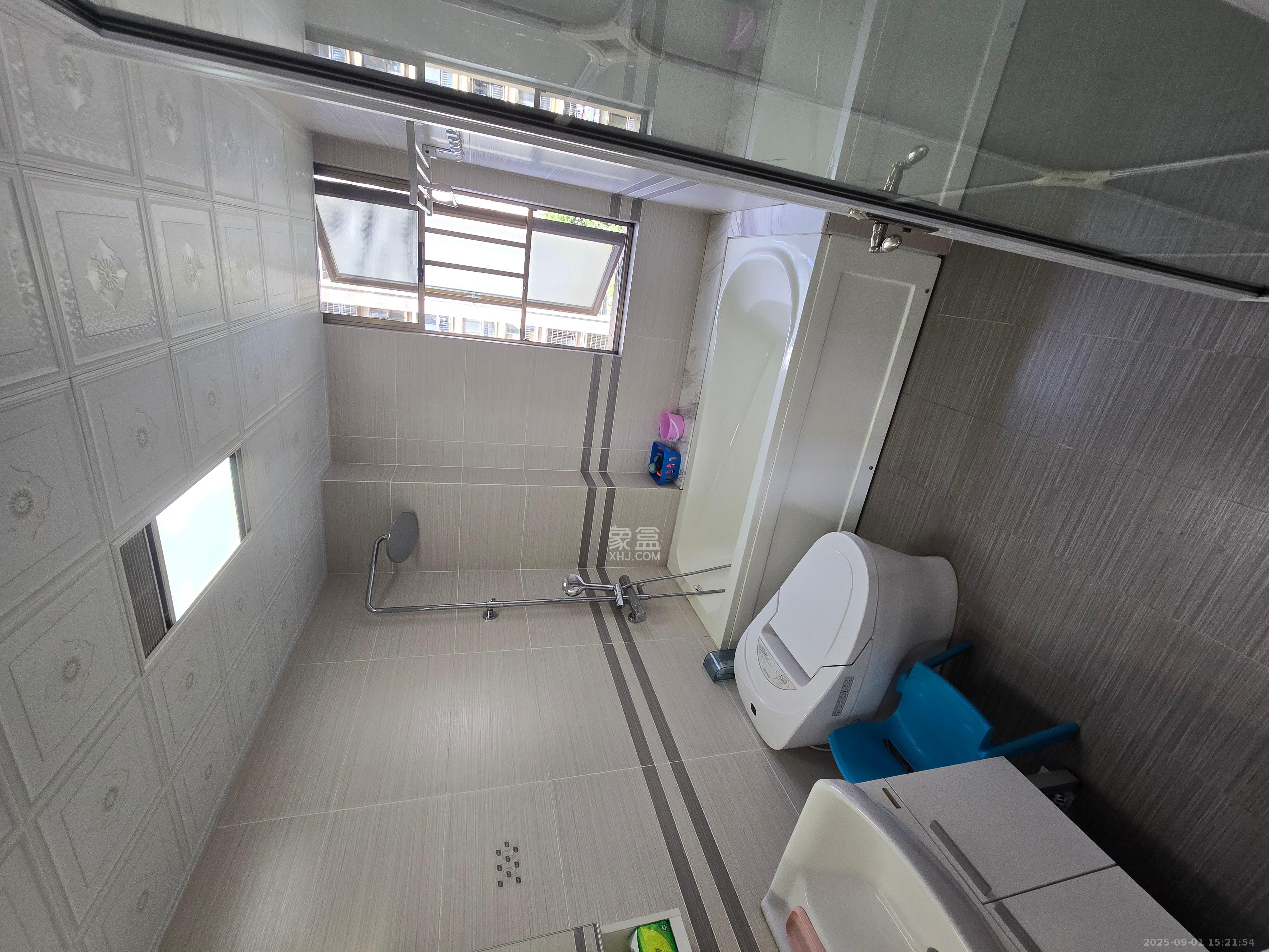 碧桂园威尼斯城  4室2厅1卫    2600.0元/月 碧桂园威尼斯城  4室2厅1卫    2600.0元/月室内图