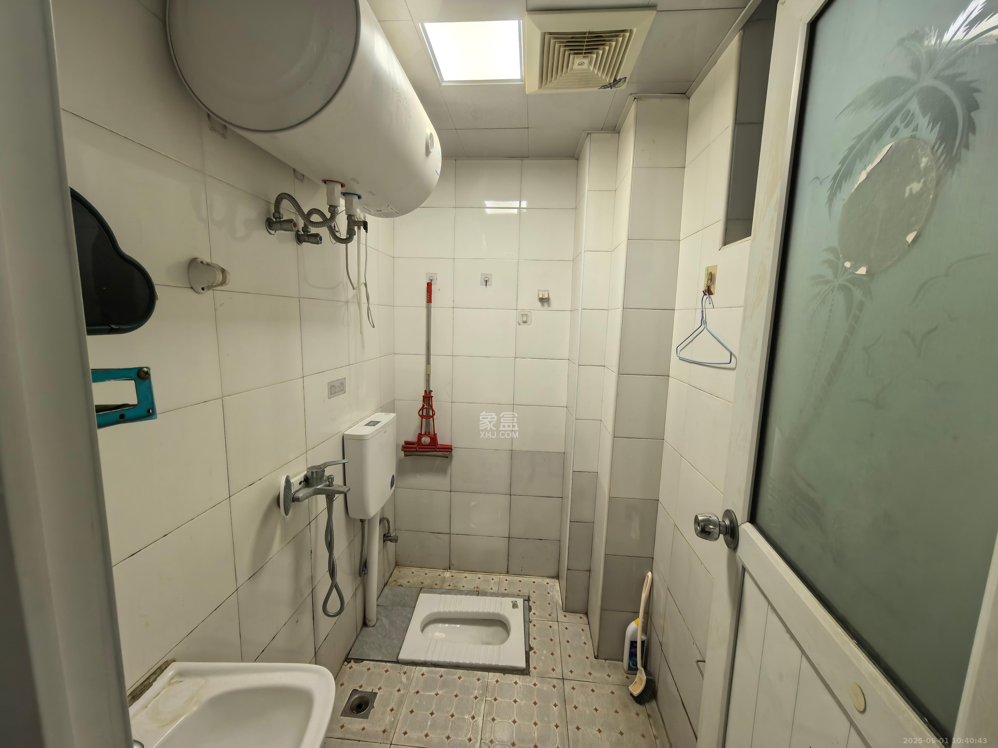 中信城市广场(中信新城一期)  1室1厅1卫    1100.0元/月 中信城市广场(中信新城一期)  1室1厅1卫    1100.0元/月室内图