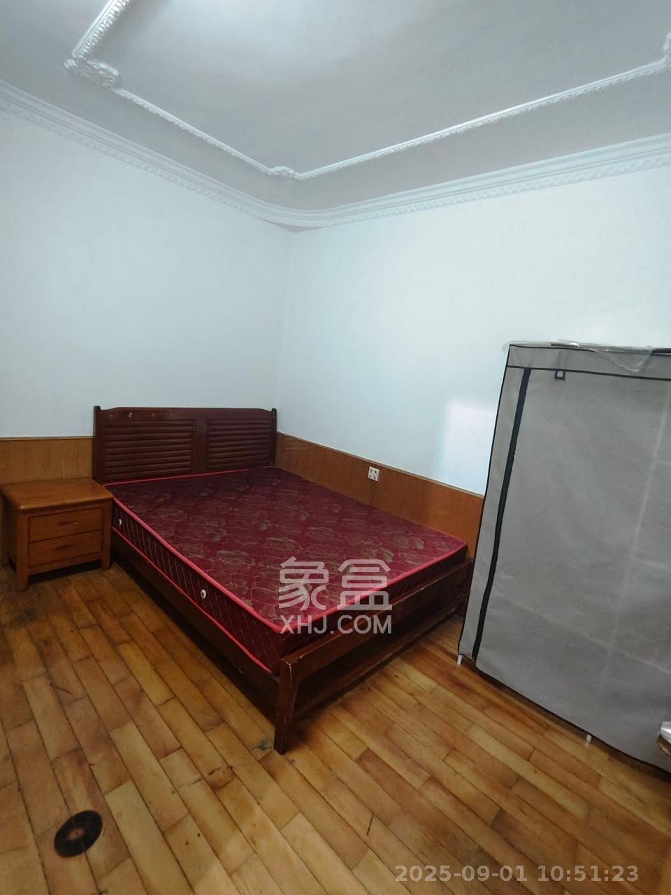 桔园小区1-8片 2室1厅1卫 1500.0元/月 桔园小区1-8片 2室1厅1卫 1500.0元/月室内图