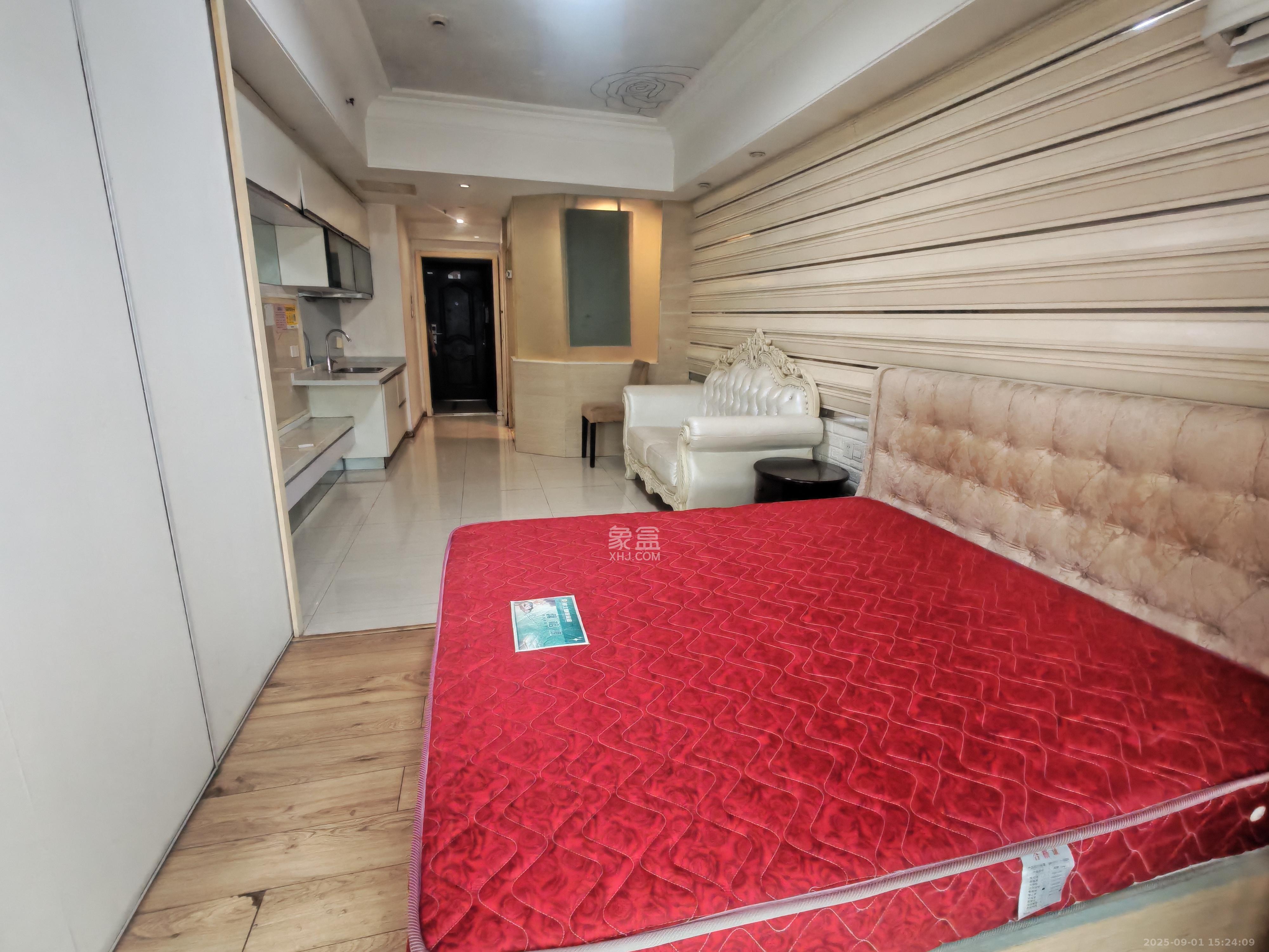 喜盈门范城   43.0㎡      1500.0元/月室内图