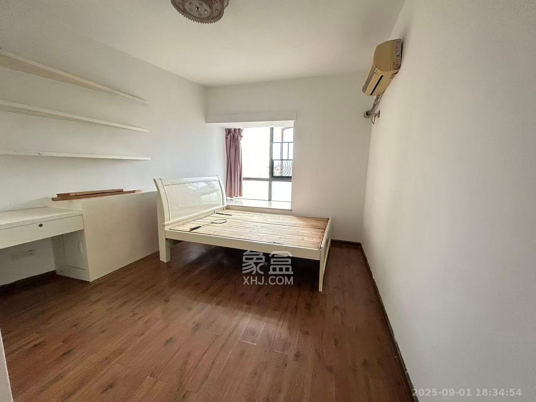 上海城小区  2室1厅1卫    1900.0元/月室内图