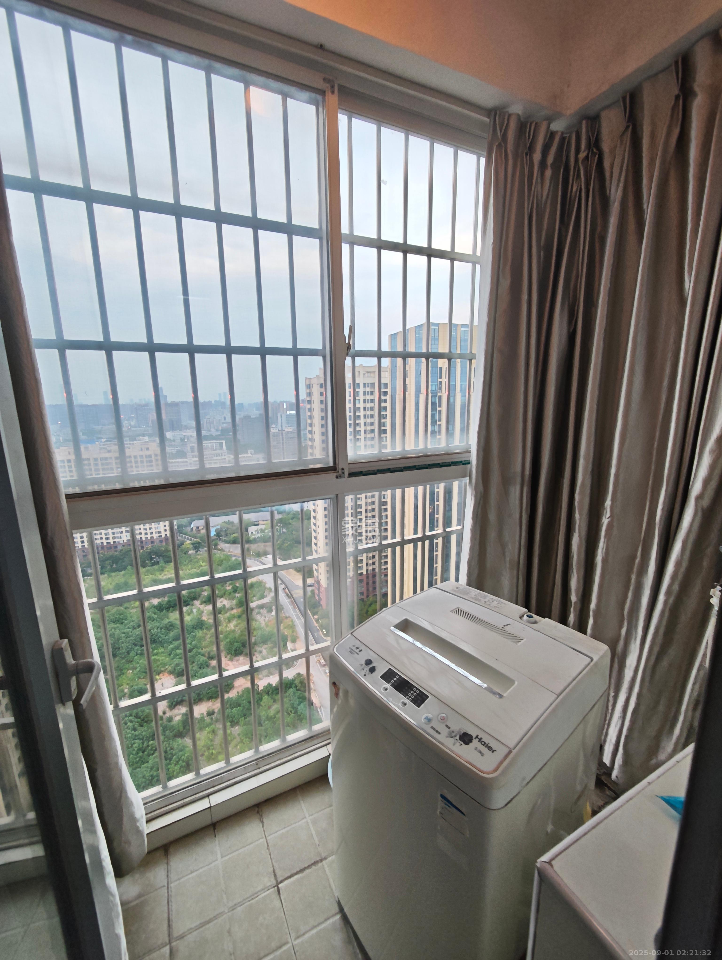 天天向上  3室2厅1卫    2800.0元/月 天天向上  3室2厅1卫    2800.0元/月室内图