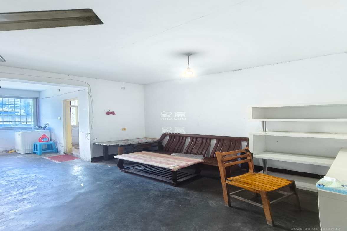 砂子塘社区 2室2厅1卫 1100.0元/月 砂子塘社区 2室2厅1卫 1100.0元/月室内图