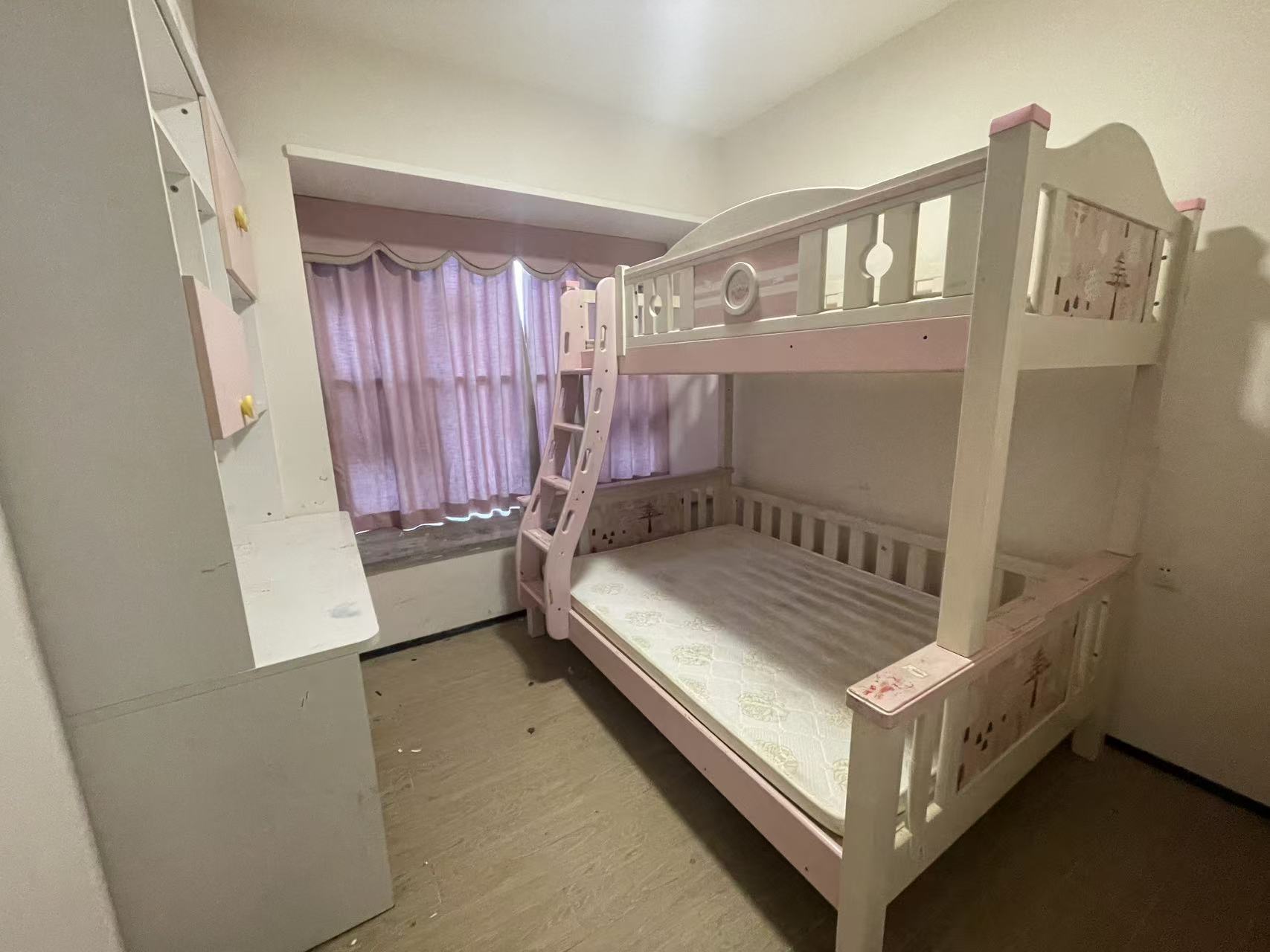 恒大美丽沙天泽湾 3室2厅2卫 4000.0元/月 恒大美丽沙天泽湾 3室2厅2卫 4000.0元/月室内图