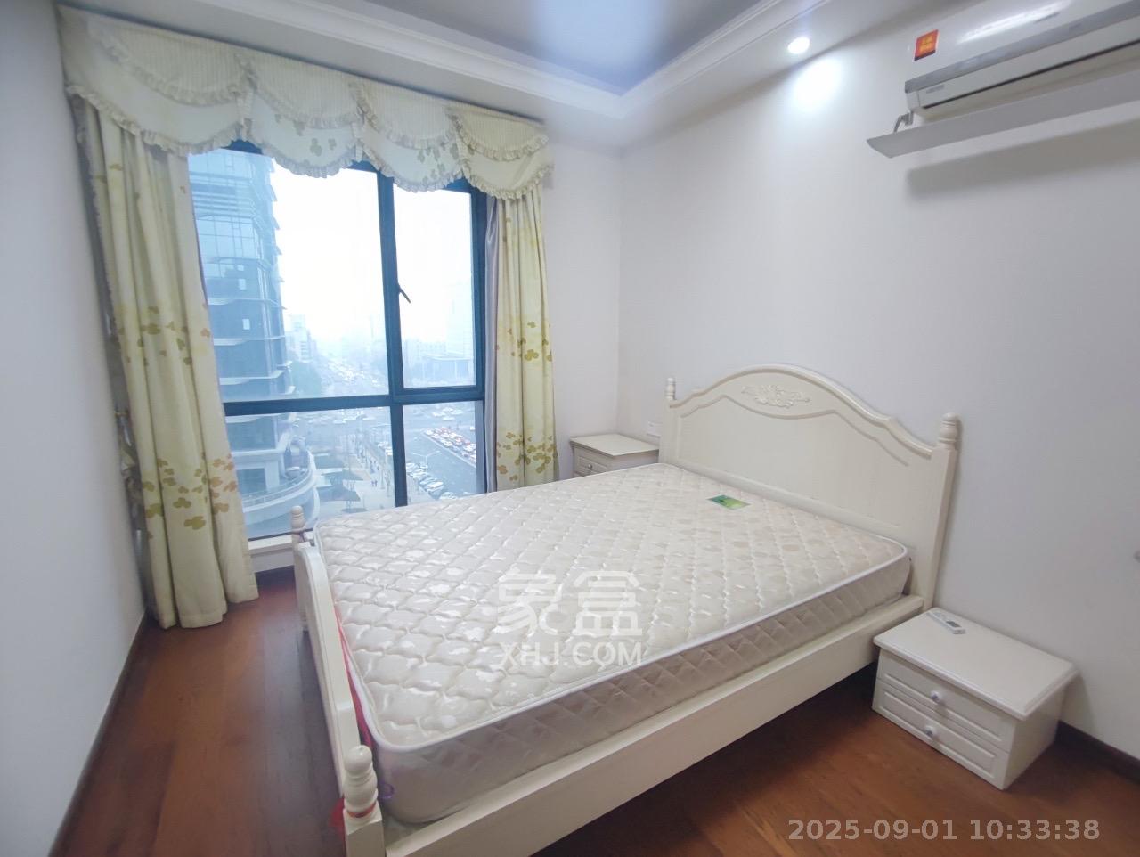 公园9号  3室2厅1卫    3300.0元/月 公园9号  3室2厅1卫    3300.0元/月室内图