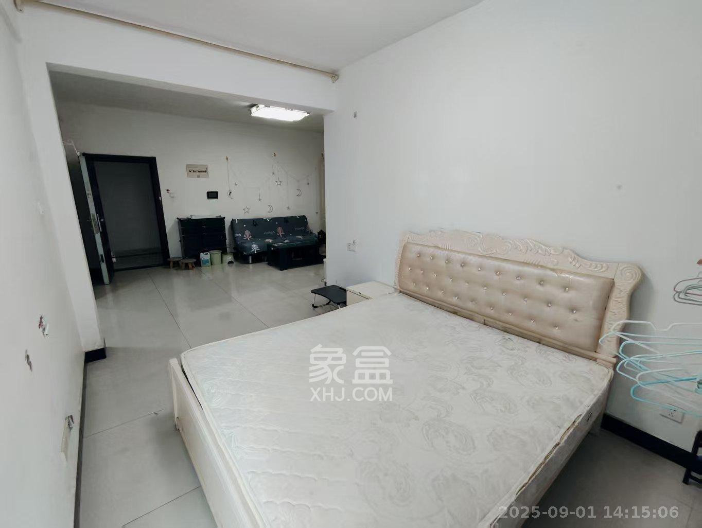 阳光锦城  1室1厅1卫   1650.00元/月室内图