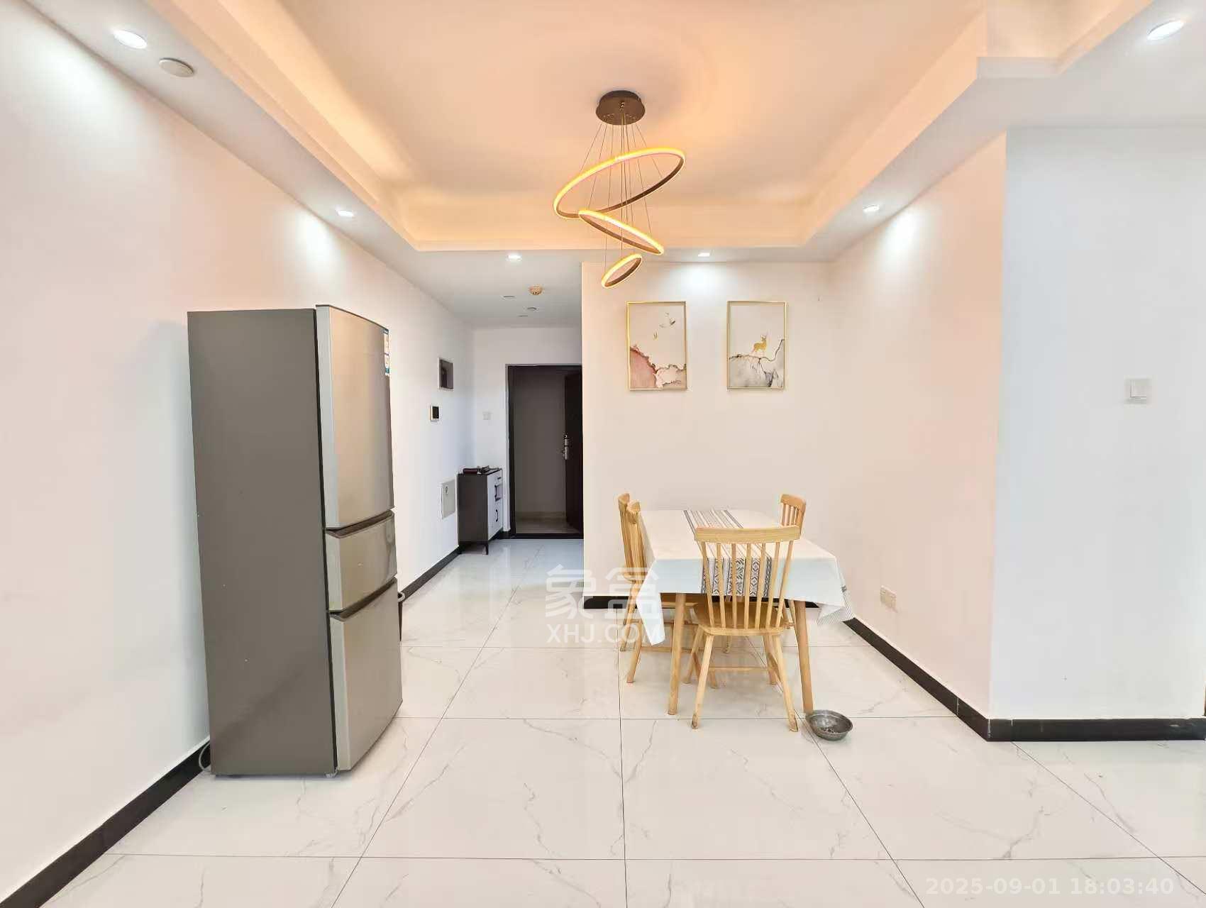 保利天禧D区 3室2厅1卫 3400.00元/月 保利天禧D区 3室2厅1卫 3400.00元/月室内图