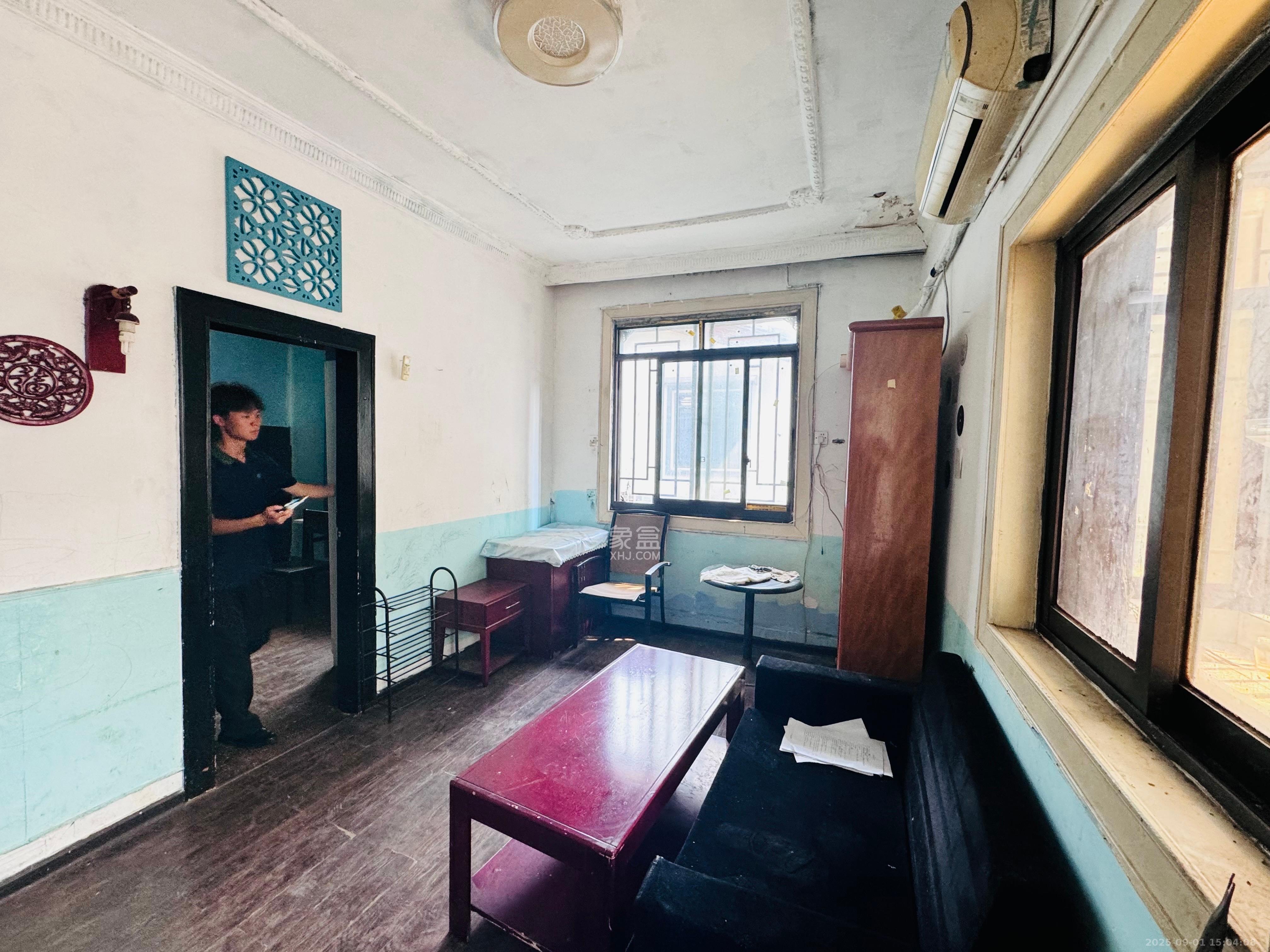 西文庙坪散盘 1室0厅0卫 4500.0元/月 西文庙坪散盘 1室0厅0卫 4500.0元/月室内图