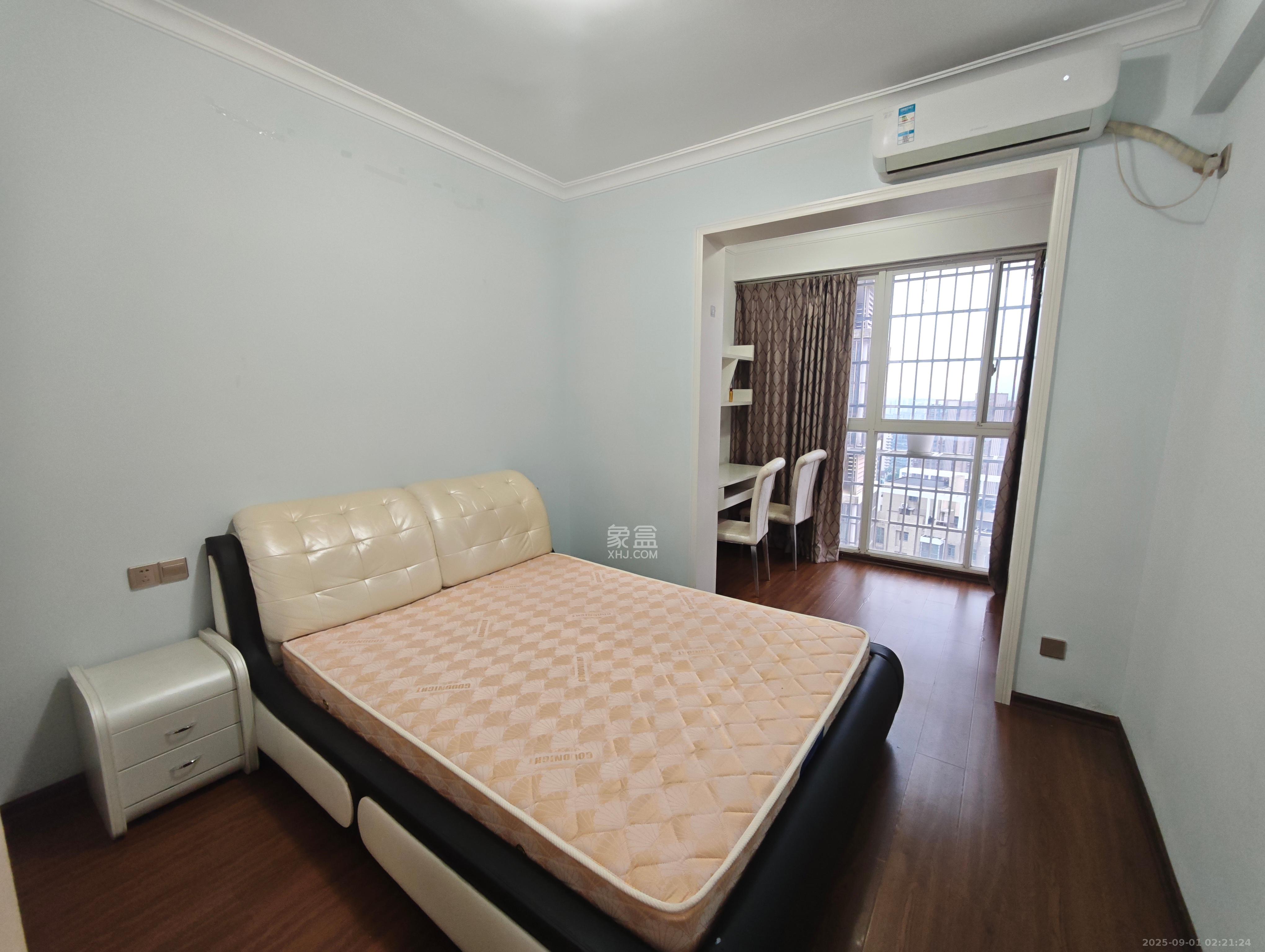 天天向上  3室2厅1卫    2800.0元/月 天天向上  3室2厅1卫    2800.0元/月室内图