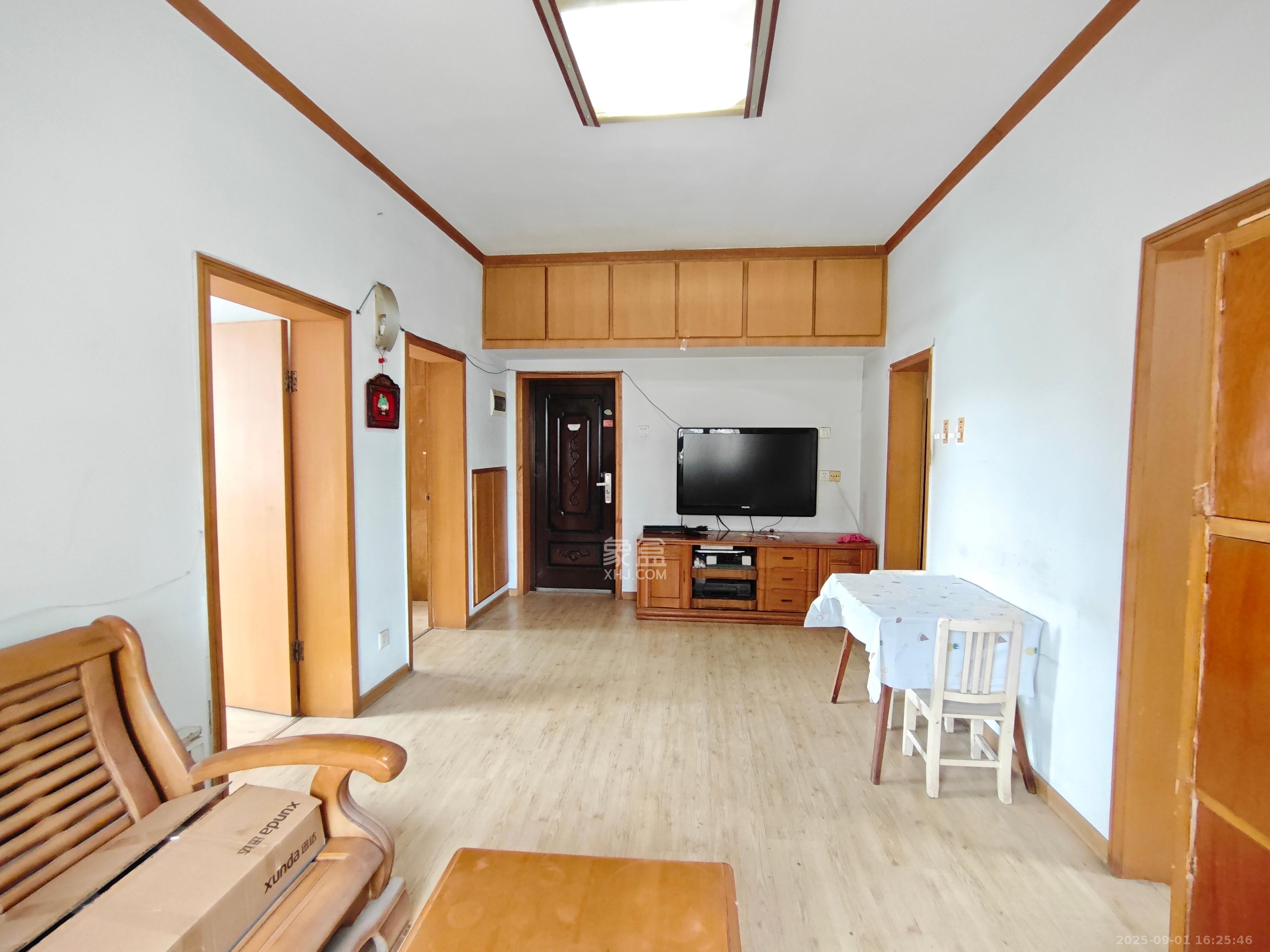 有色金属研究院(湖南有色金属研究院第一、二生活区) 3室1厅1卫 1800.0元/月 有色金属研究院(湖南有色金属研究院第一、二生活区) 3室1厅1卫 1800.0元/月室内图