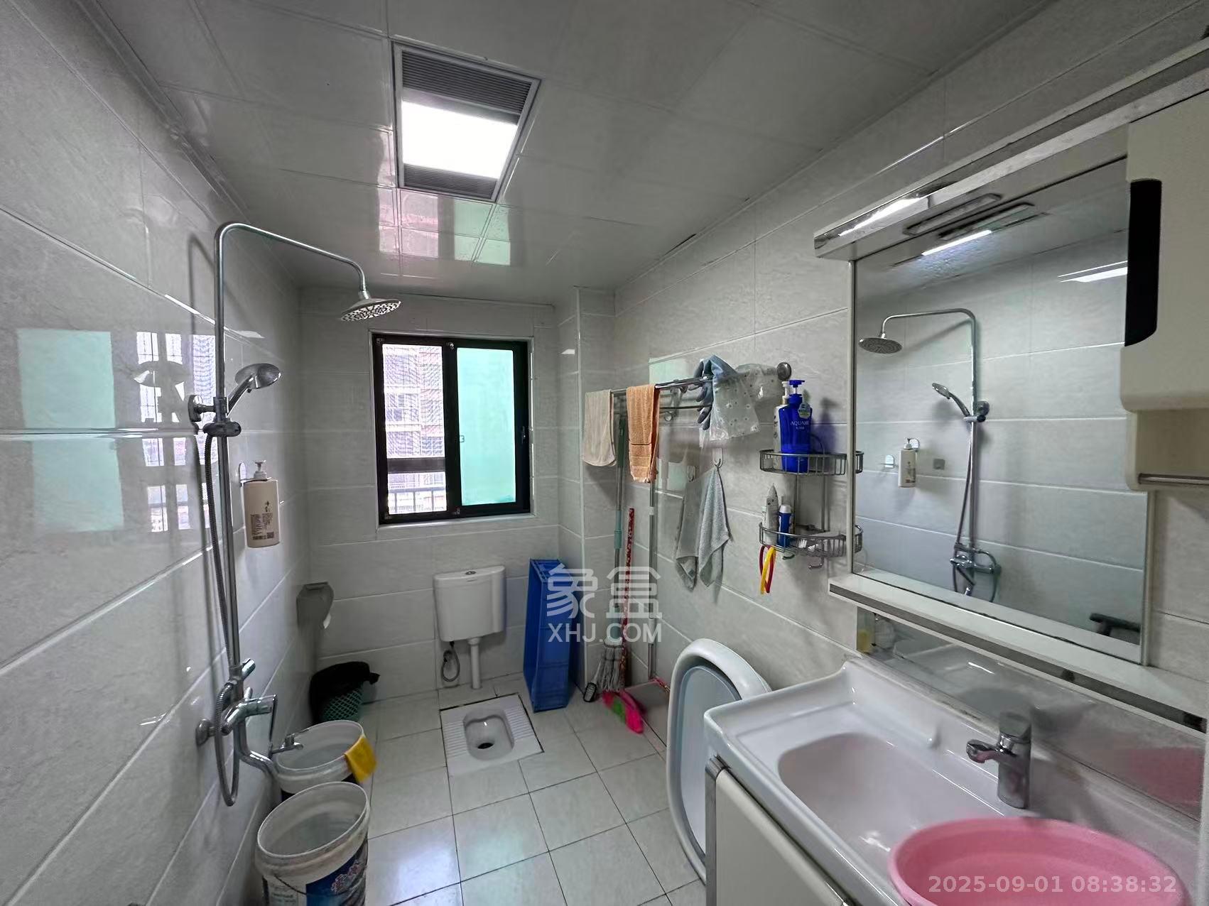 金域世家  3室2厅2卫    1600.0元/月 金域世家  3室2厅2卫    1600.0元/月室内图