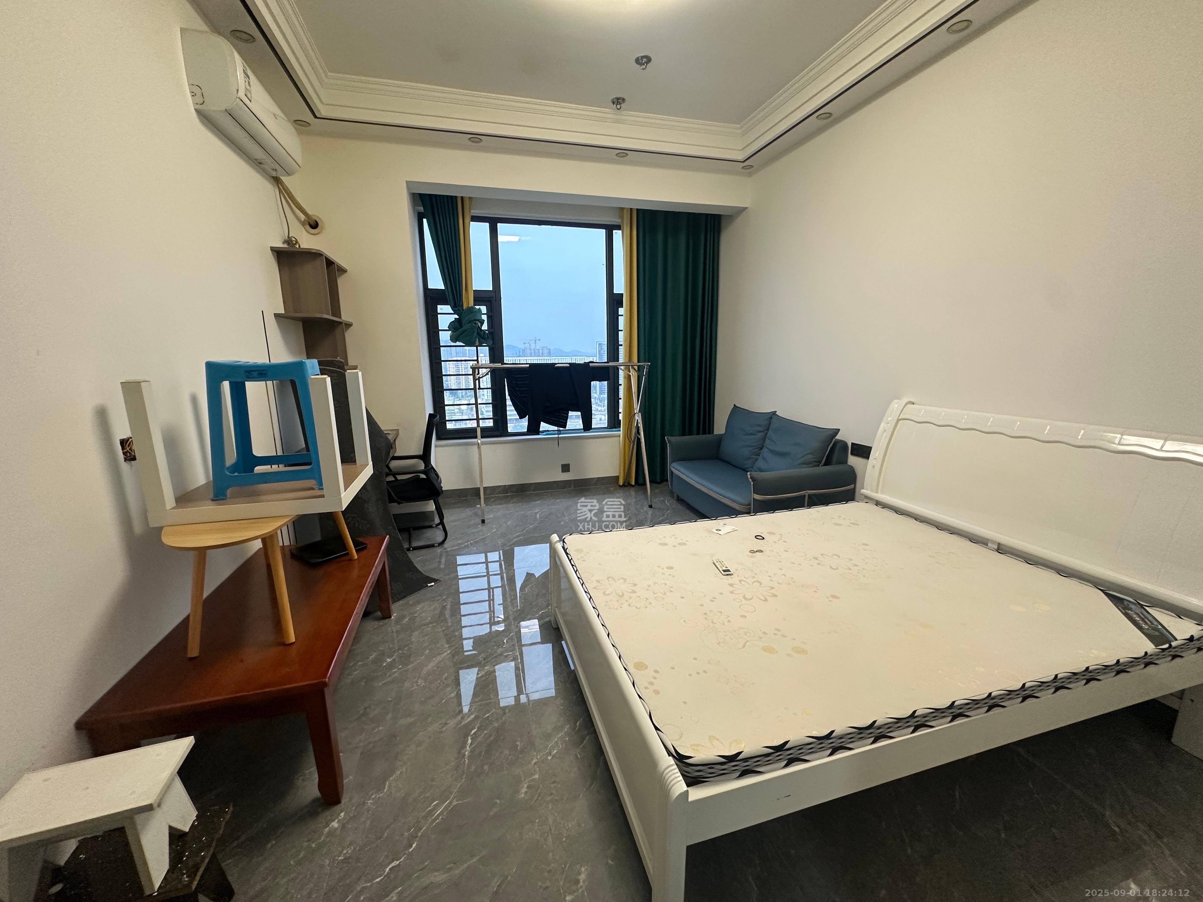 梅溪湖家居建材城  1室1厅1卫    1500.0元/月 梅溪湖家居建材城  1室1厅1卫    1500.0元/月室内图