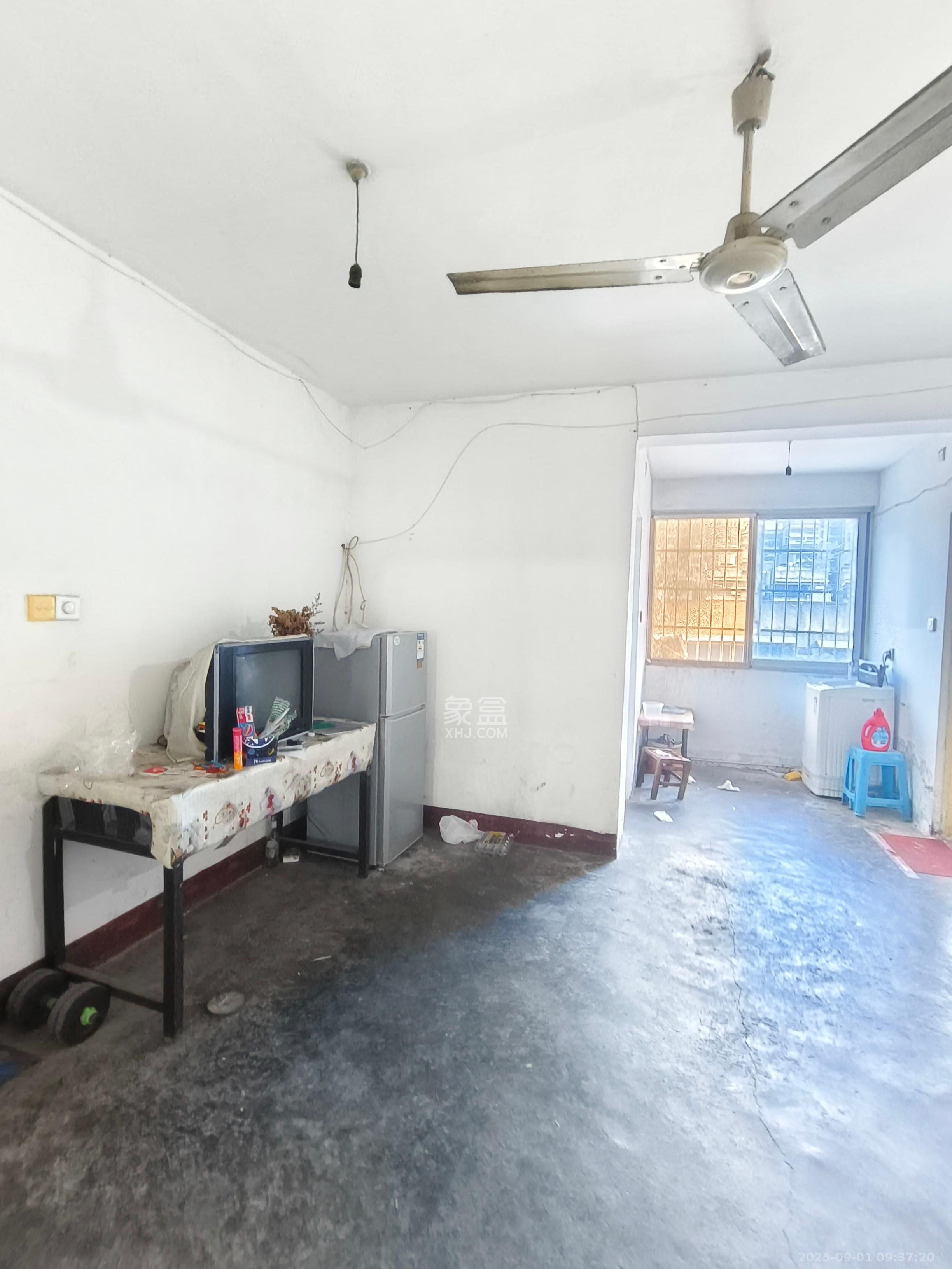 砂子塘社区  2室2厅1卫    1100.0元/月室内图