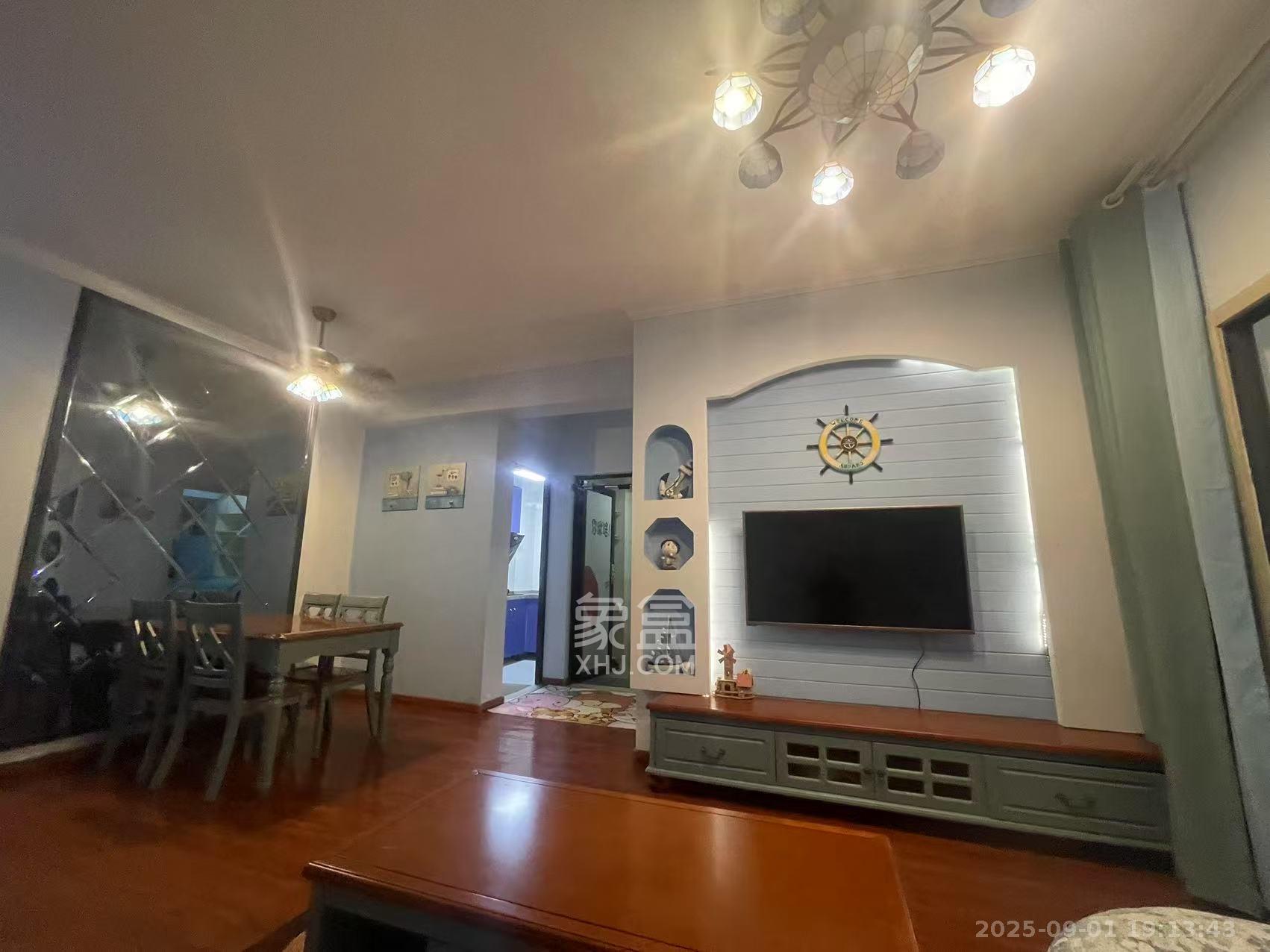 嘉顿新天地 1室1厅1卫 2400.0元/月 嘉顿新天地 1室1厅1卫 2400.0元/月室内图