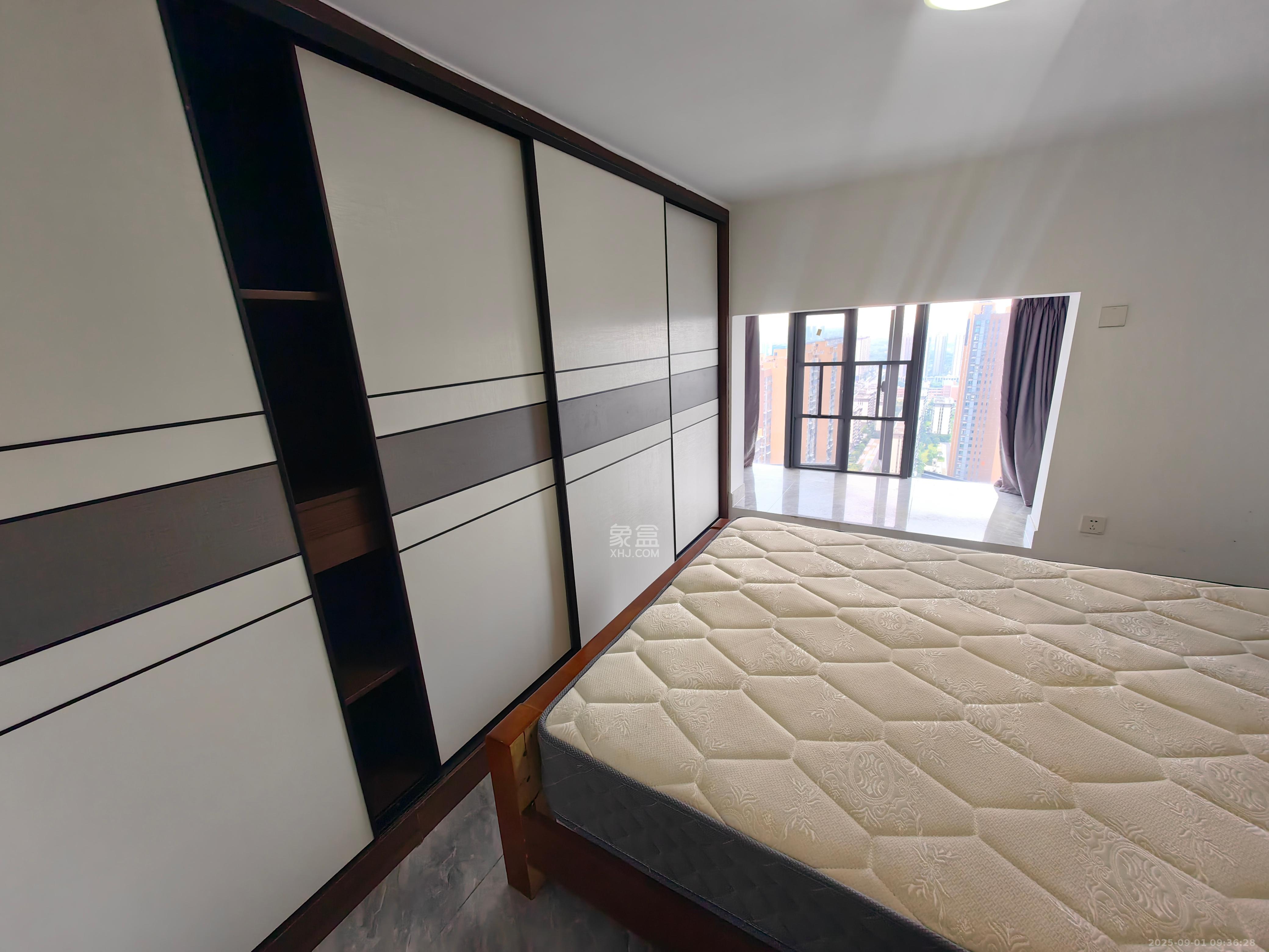 海伦春天  2室2厅1卫    1500.0元/月 海伦春天  2室2厅1卫    1500.0元/月室内图