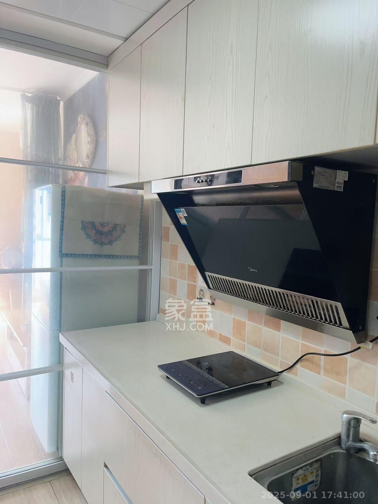 融科东南海 1室0厅1卫 1400.0元/月 融科东南海 1室0厅1卫 1400.0元/月室内图