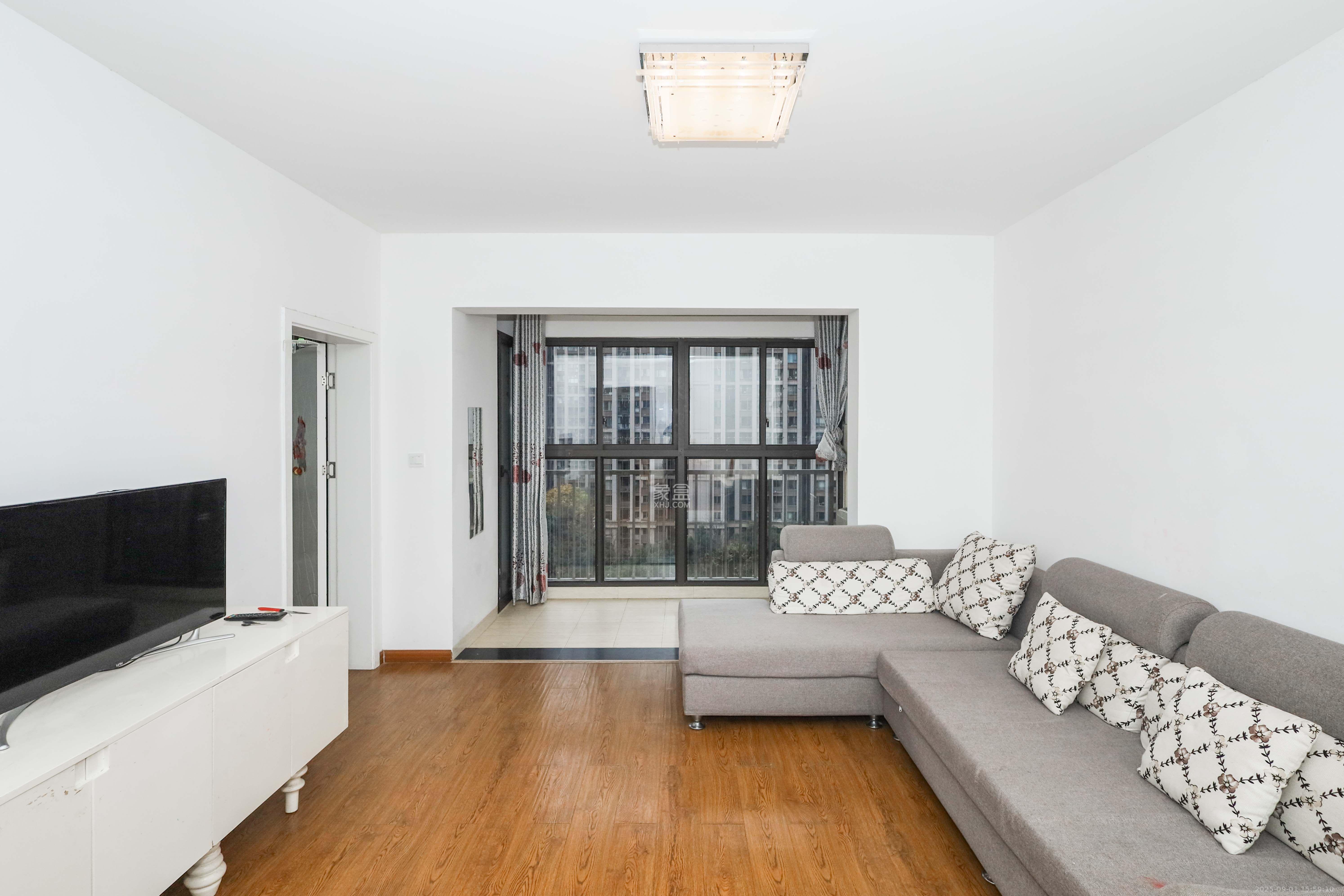 旭辉御府 3室1厅1卫 2000.00元/月 旭辉御府 3室1厅1卫 2000.00元/月室内图