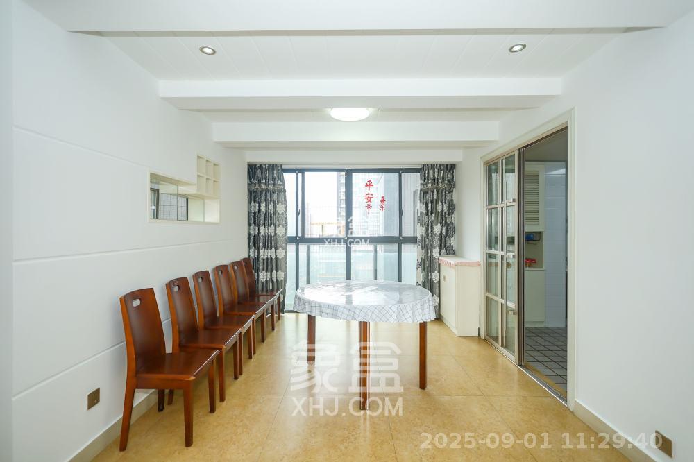 恒基凯旋门一二期 3室2厅2卫 2800.0元/月 恒基凯旋门一二期 3室2厅2卫 2800.0元/月室内图