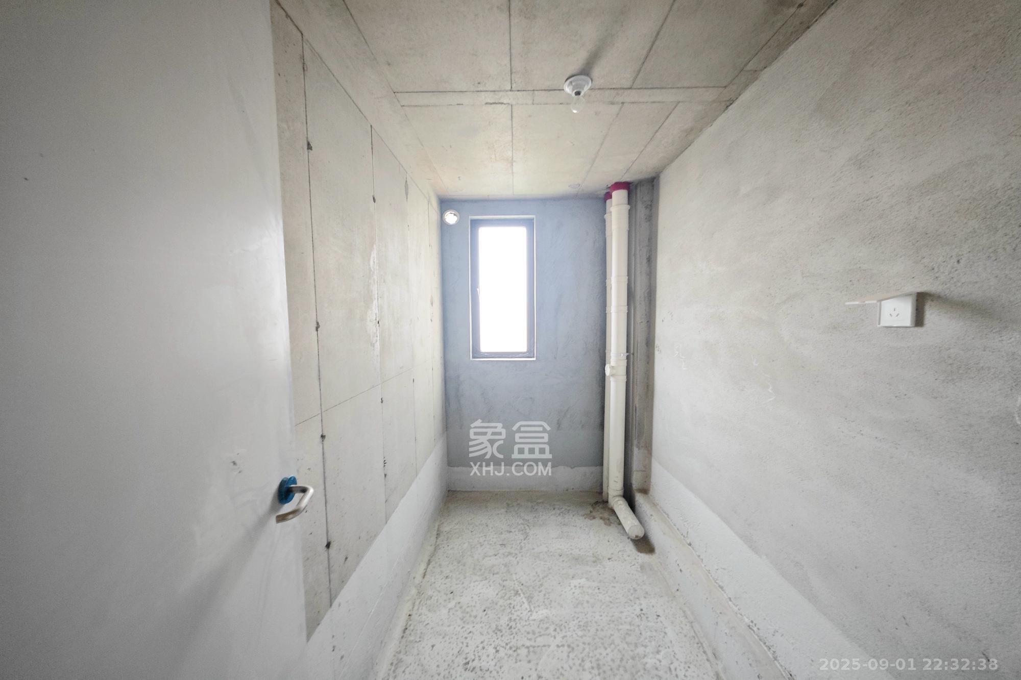 旭辉国悦府  4室2厅2卫    149.8万其他