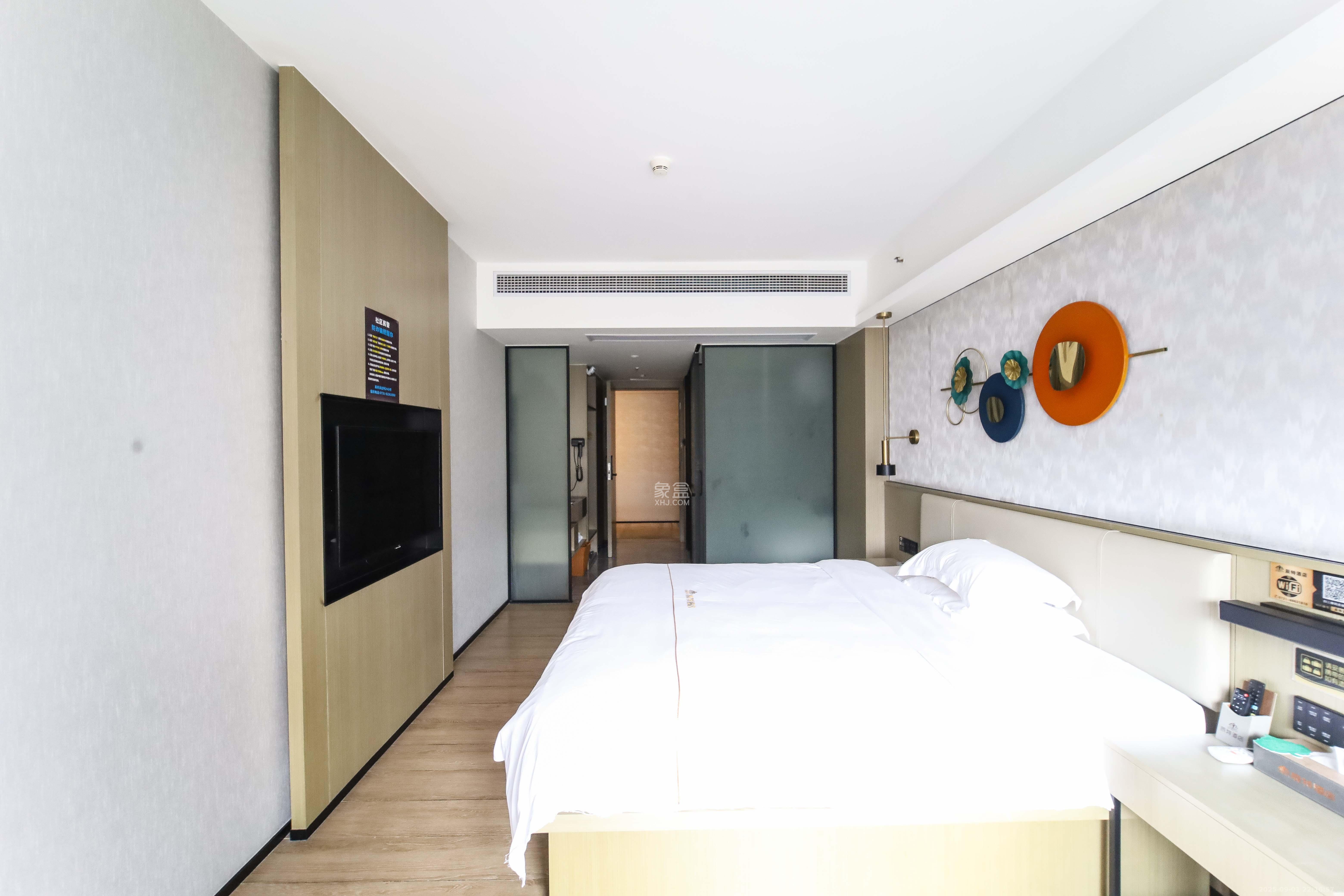 碧桂园城市之光  1室0厅1卫    24.0万卧室