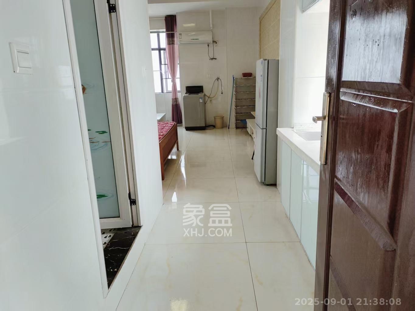 黄金一区  1室0厅1卫    1000.0元/月室内图