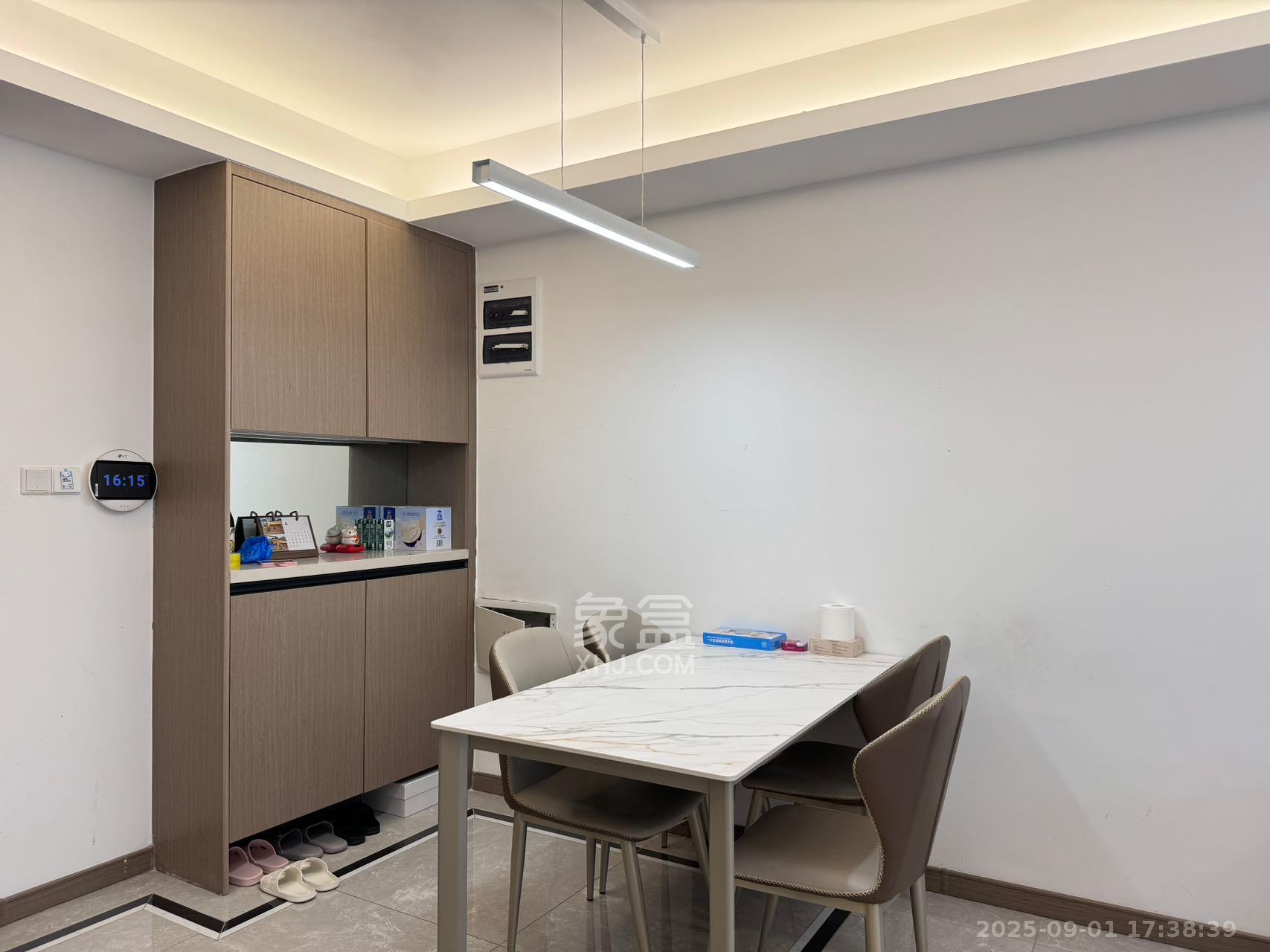 龙湖铂金中心(龙湖春江郦城)  3室2厅2卫    4700.0元/月 龙湖铂金中心(龙湖春江郦城)  3室2厅2卫    4700.0元/月室内图