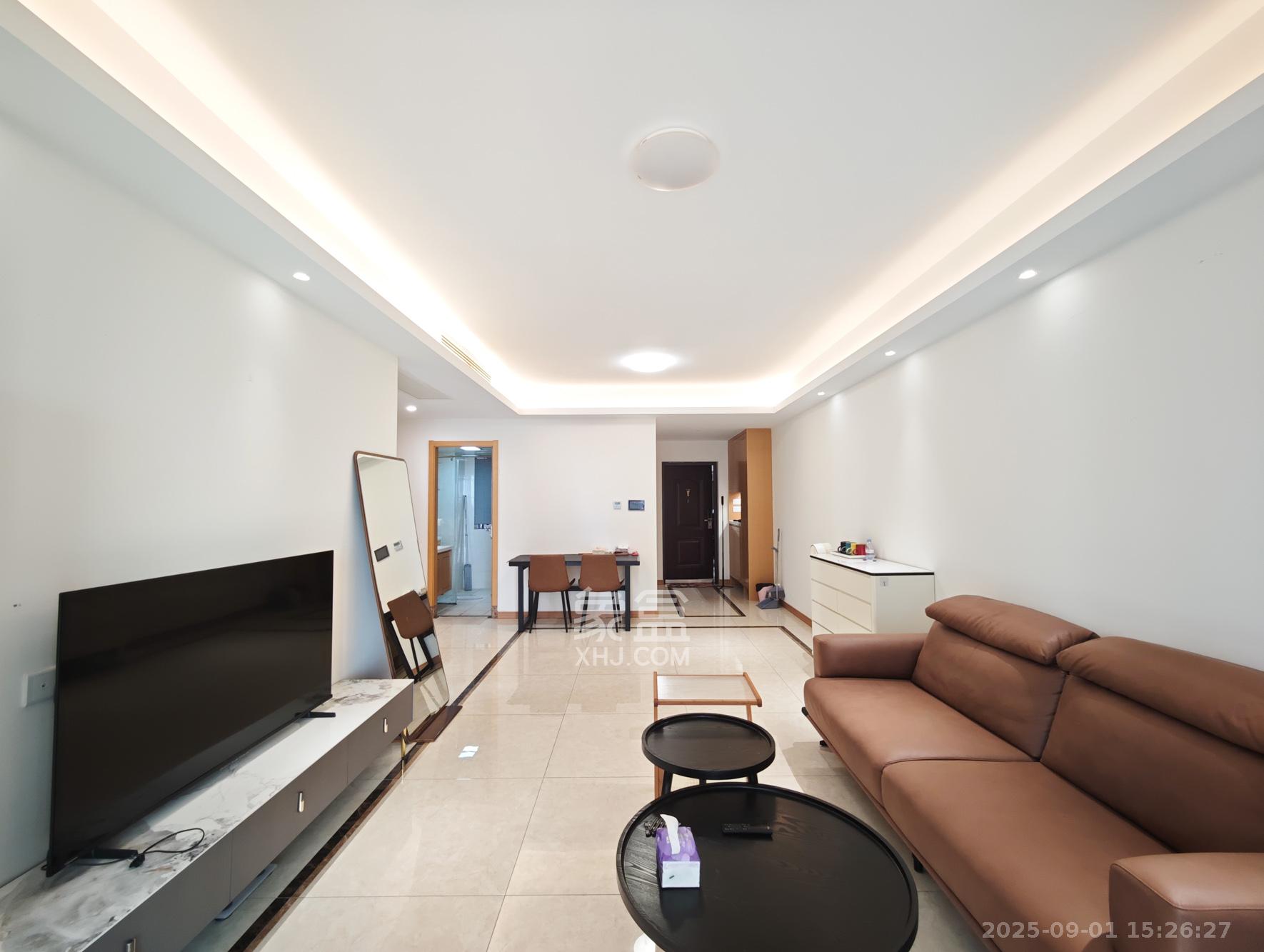 中建嘉和城凤凰台(中建瑞兴家园) 3室2厅1卫 95.0万 中建嘉和城凤凰台(中建瑞兴家园) 3室2厅1卫 95.0万客厅