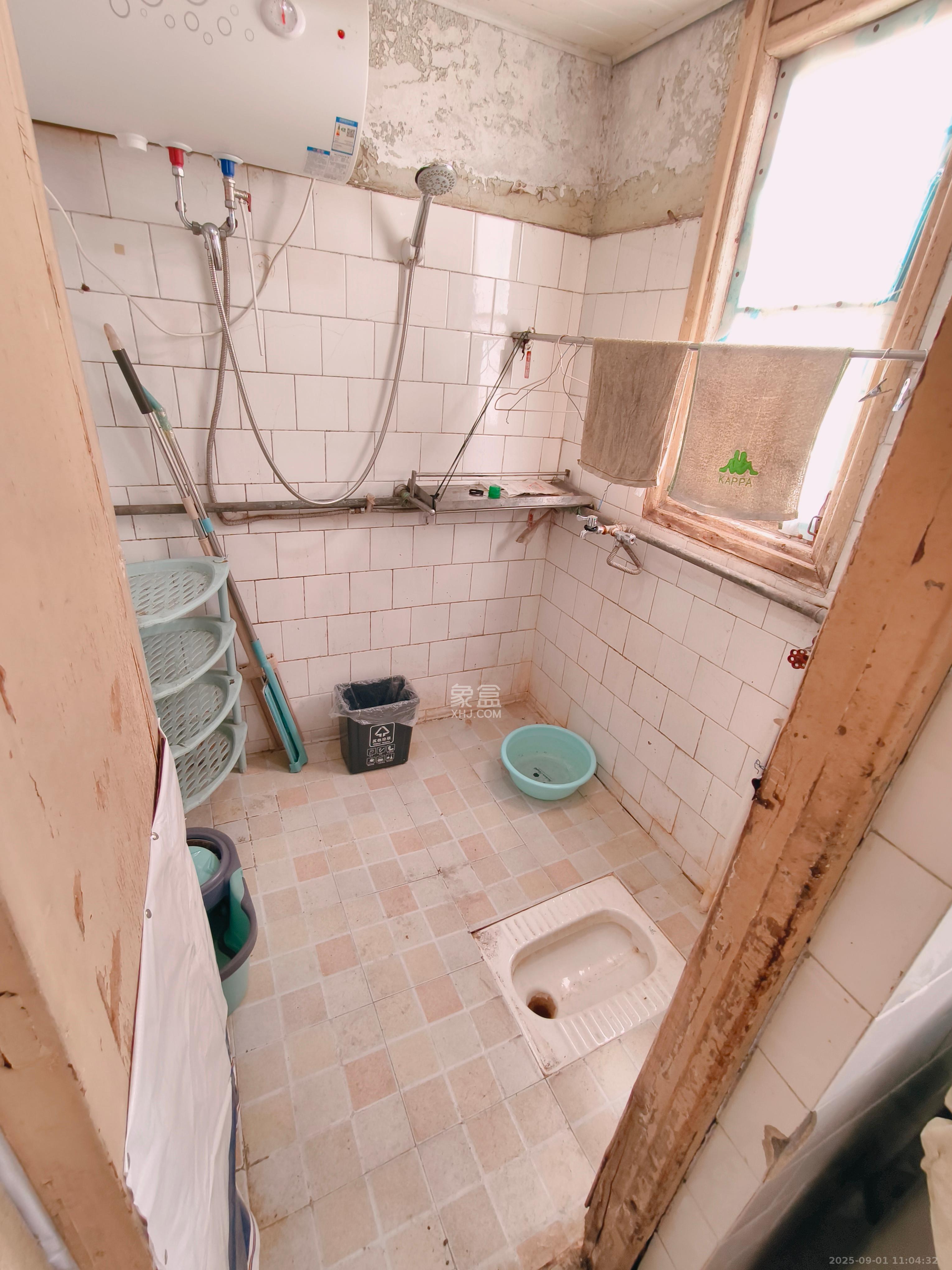 曙光路友阿宿舍 2室1厅1卫 1100.0元/月 曙光路友阿宿舍 2室1厅1卫 1100.0元/月室内图