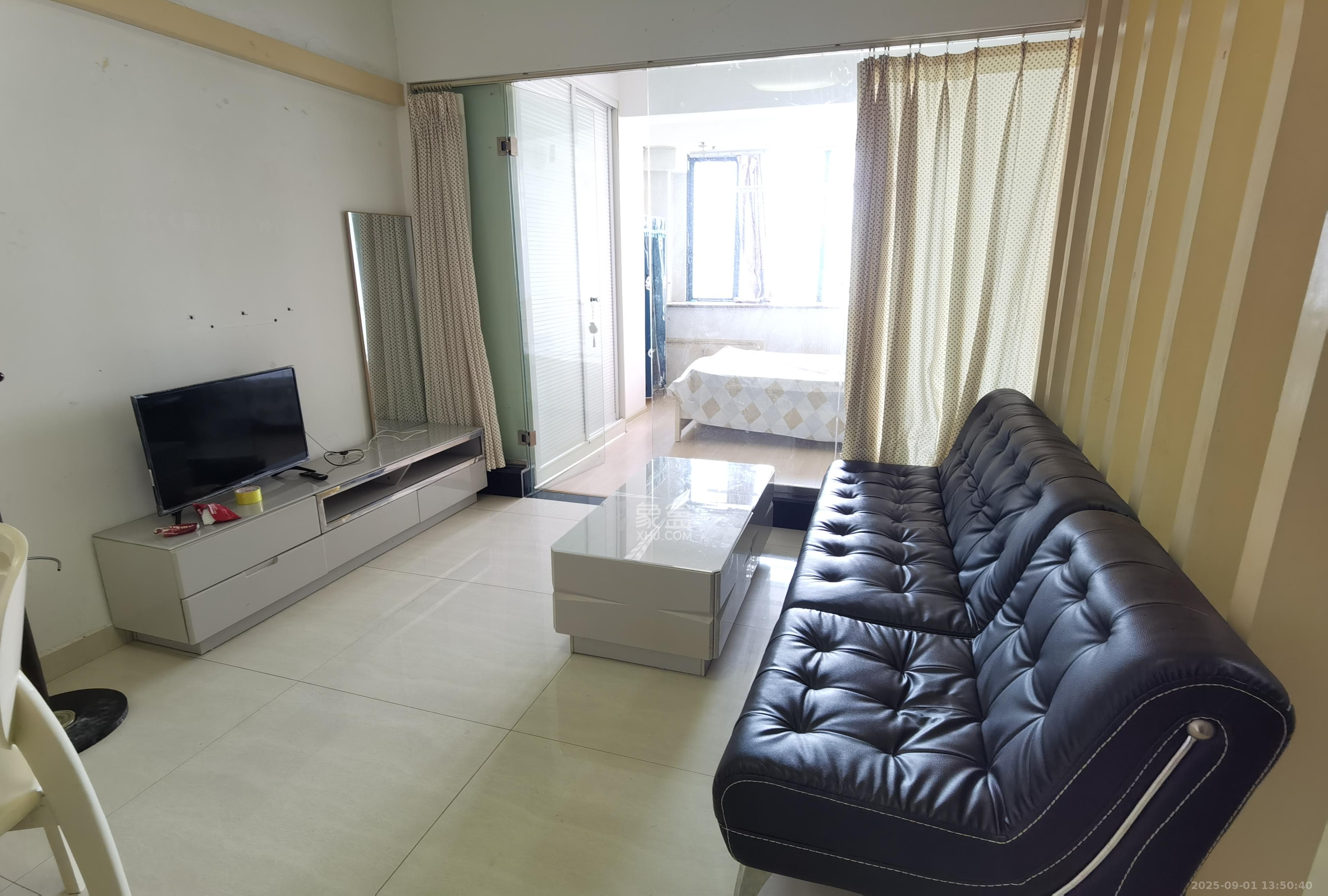 观园国际公寓 1室1厅1卫 2000.0元/月 观园国际公寓 1室1厅1卫 2000.0元/月室内图